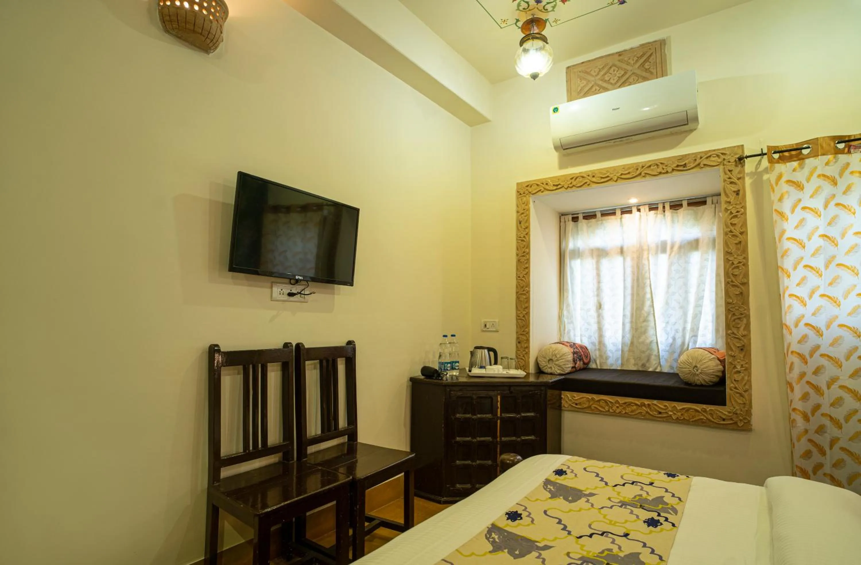 Bedroom, Bed in Tripli Hotels Prithvi Palace