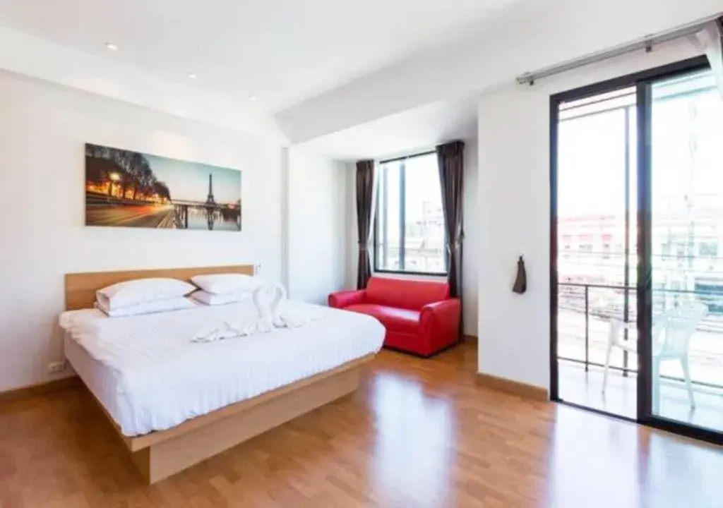 Deluxe Double Room in Buk Inn Hotel SHA Plus Deluxe Double Room in Buk Inn Hotel SHA Plus