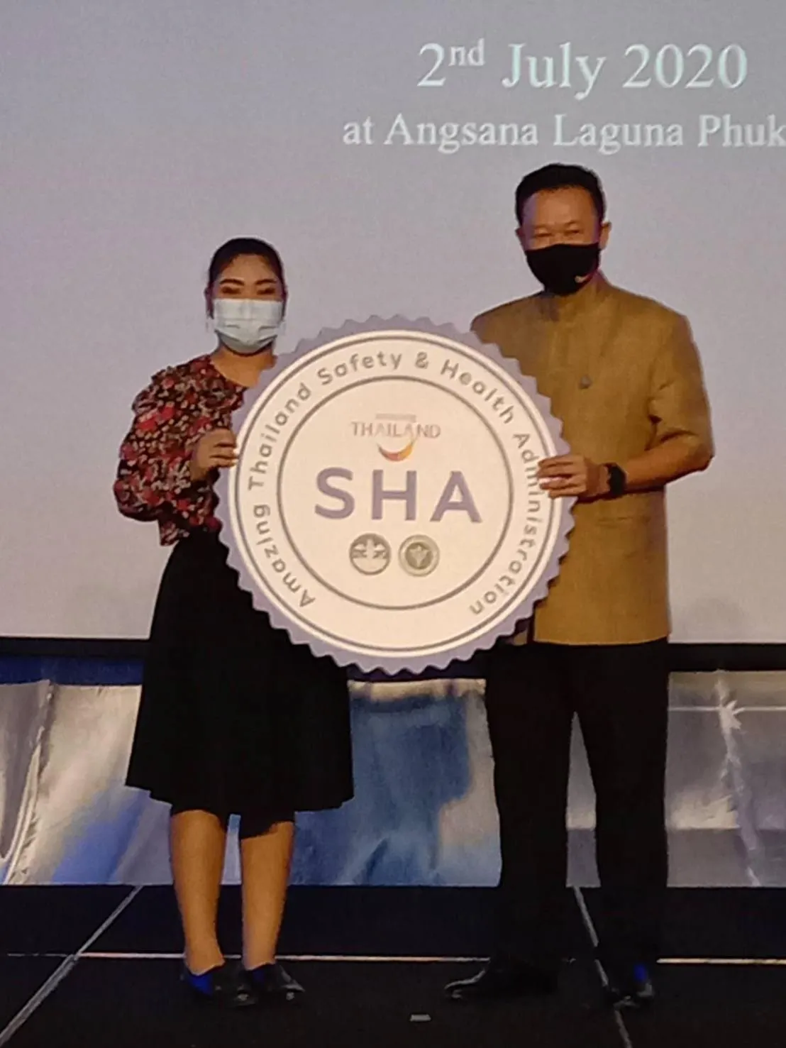 Logo/Certificate/Sign in Buk Inn Hotel SHA Plus