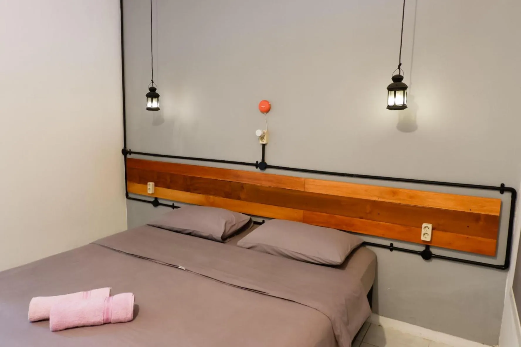 Bed in Buton Backpacker Lodge