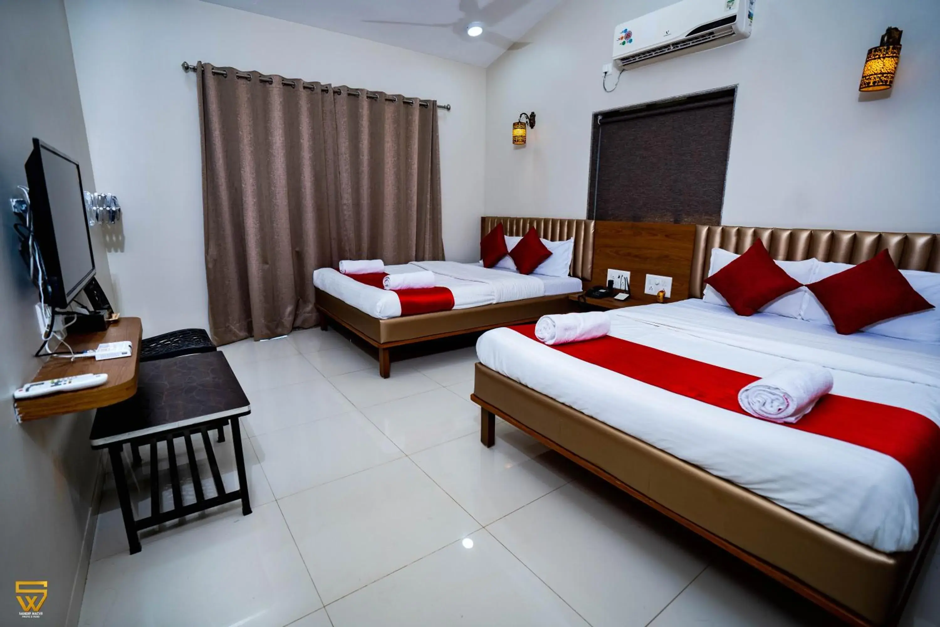 Family Room with Lake View in Lotus The Lake View Resort Family Room with Lake View in Lotus The Lake View Resort