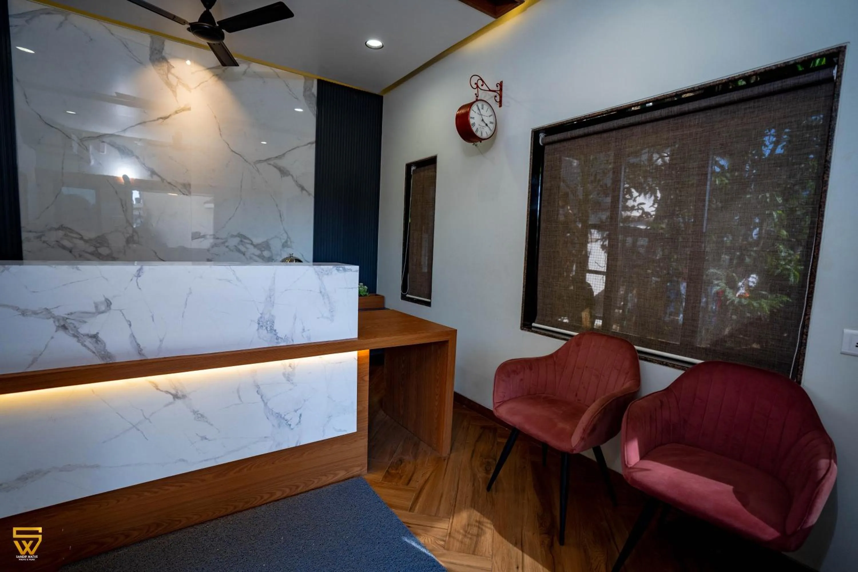 Seating area in Lotus The Lake View Resort