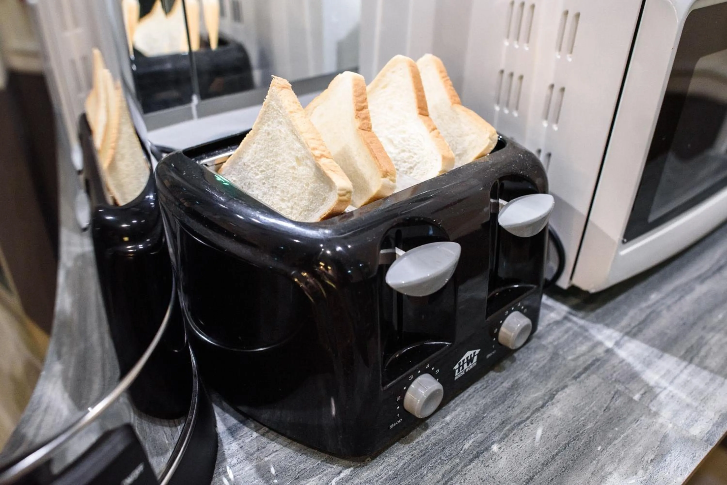 Food in 48 Metro Hotel