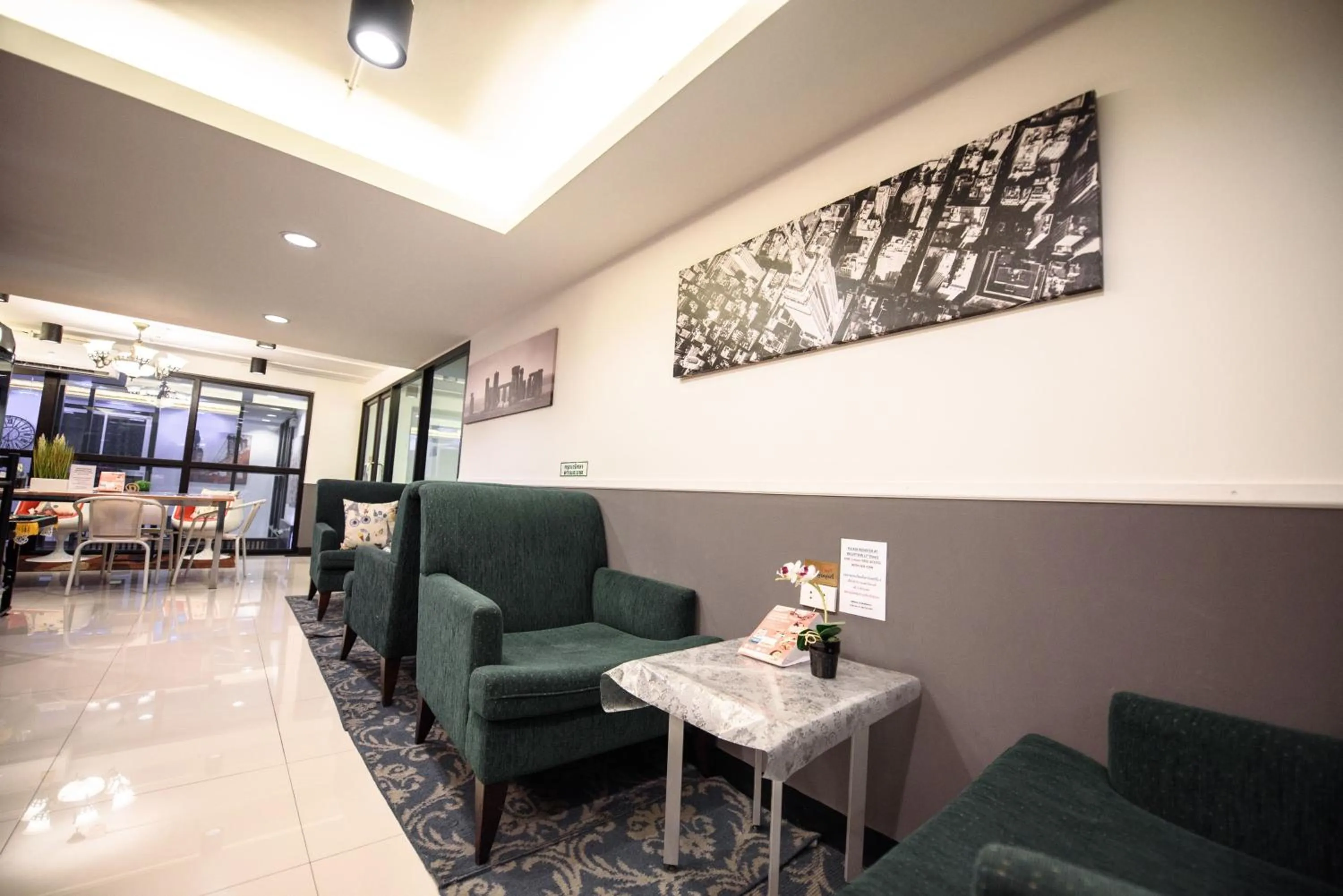 Seating area in 48 Metro Hotel