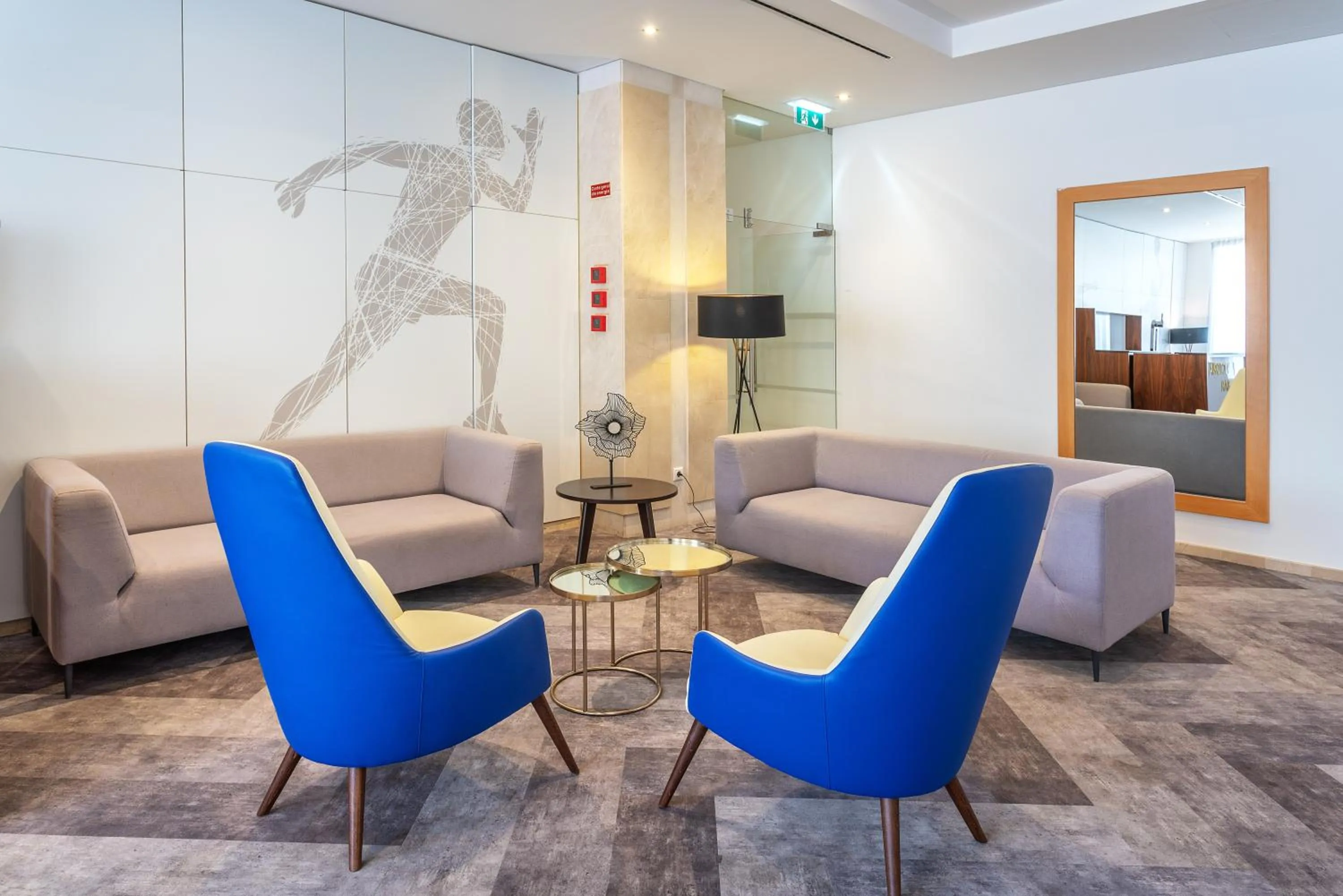 Communal lounge/ TV room in AP Victoria Sports & Beach