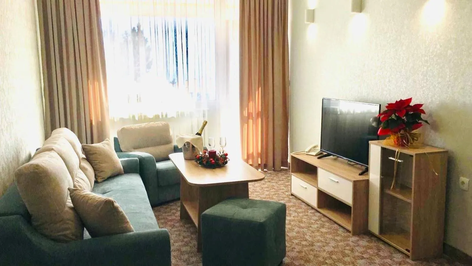 TV and multimedia in Balneo & SPA Hotel Aura