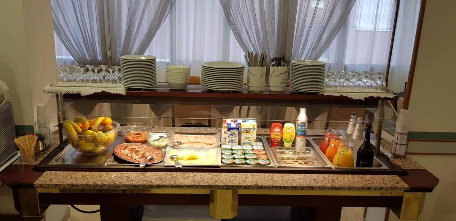 Breakfast in Hotel Ramona