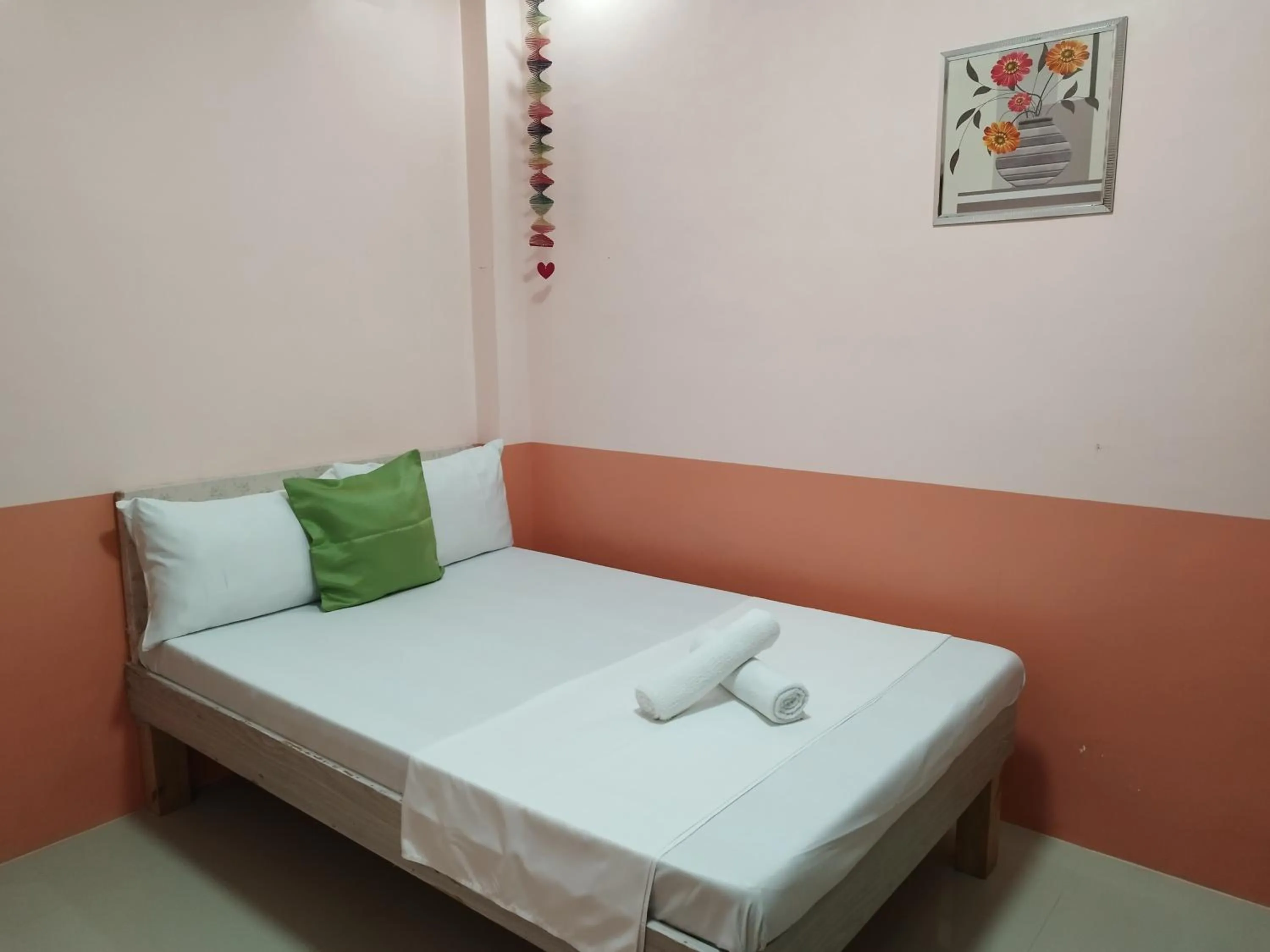 Bed in Ocean View Lodging House