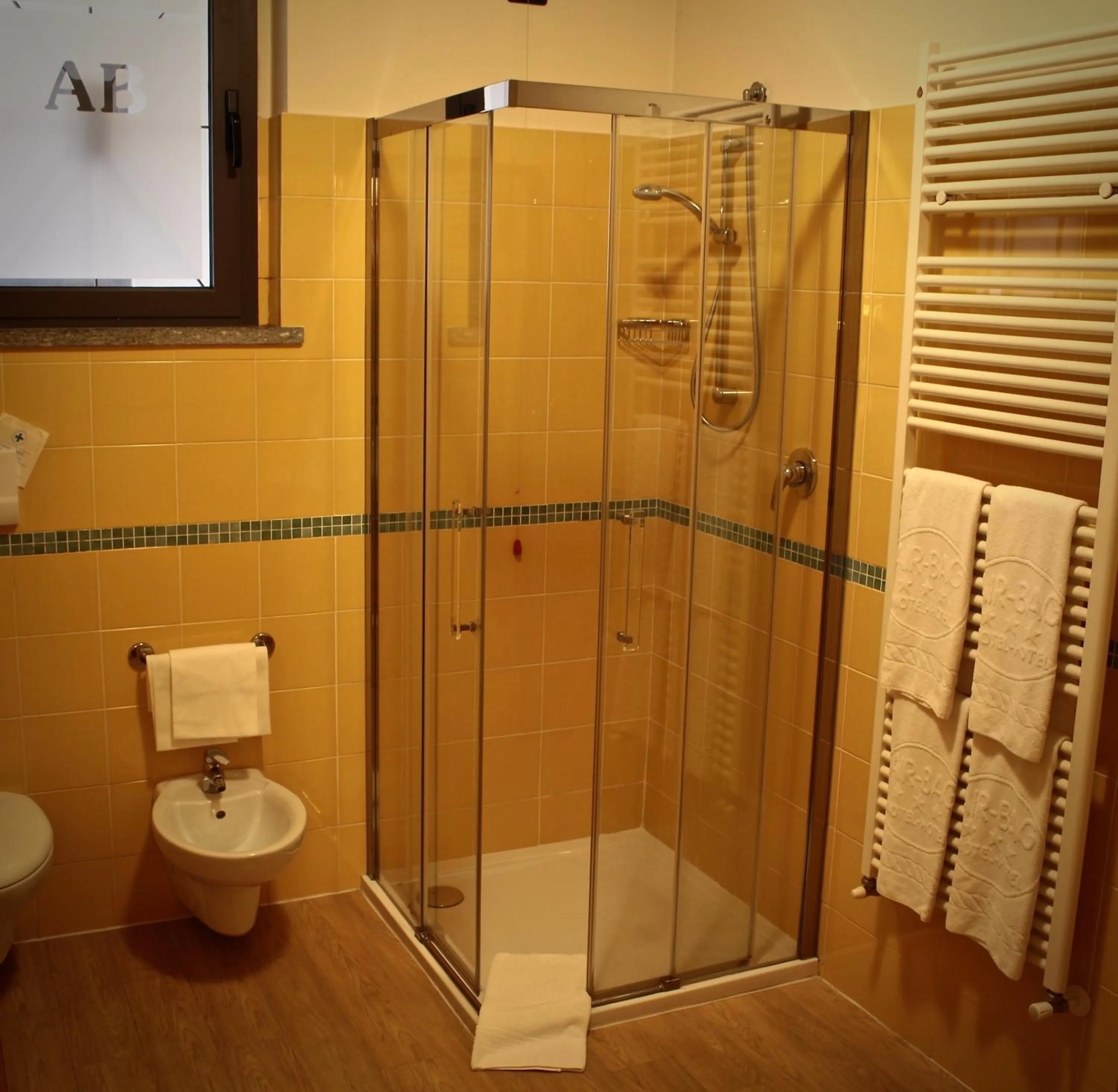 Bathroom in Hotel Air Bag