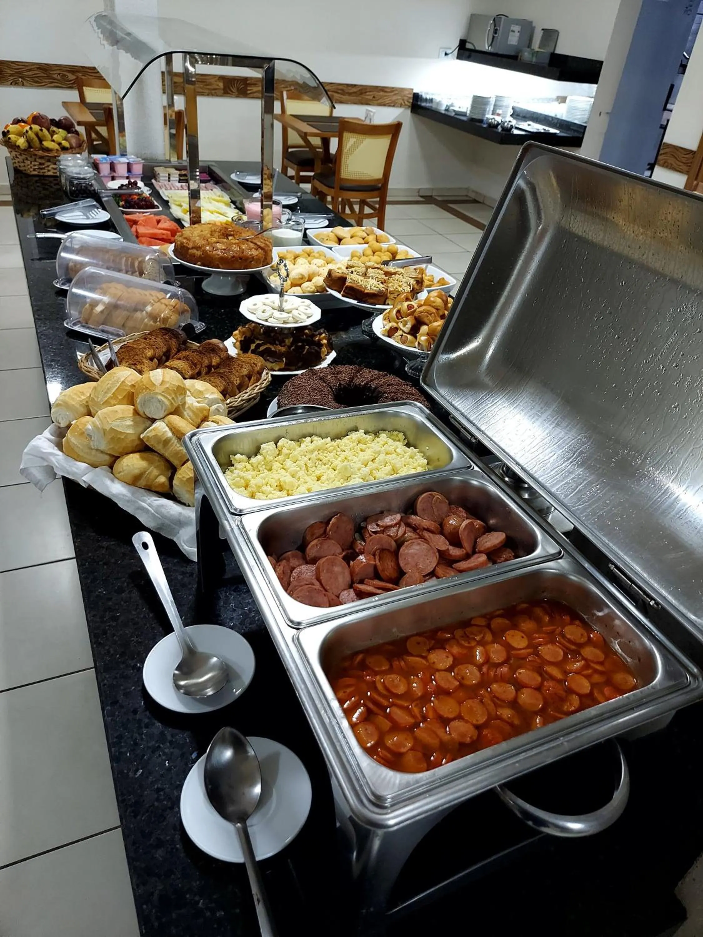 Breakfast in Hotel Dom Thomaz