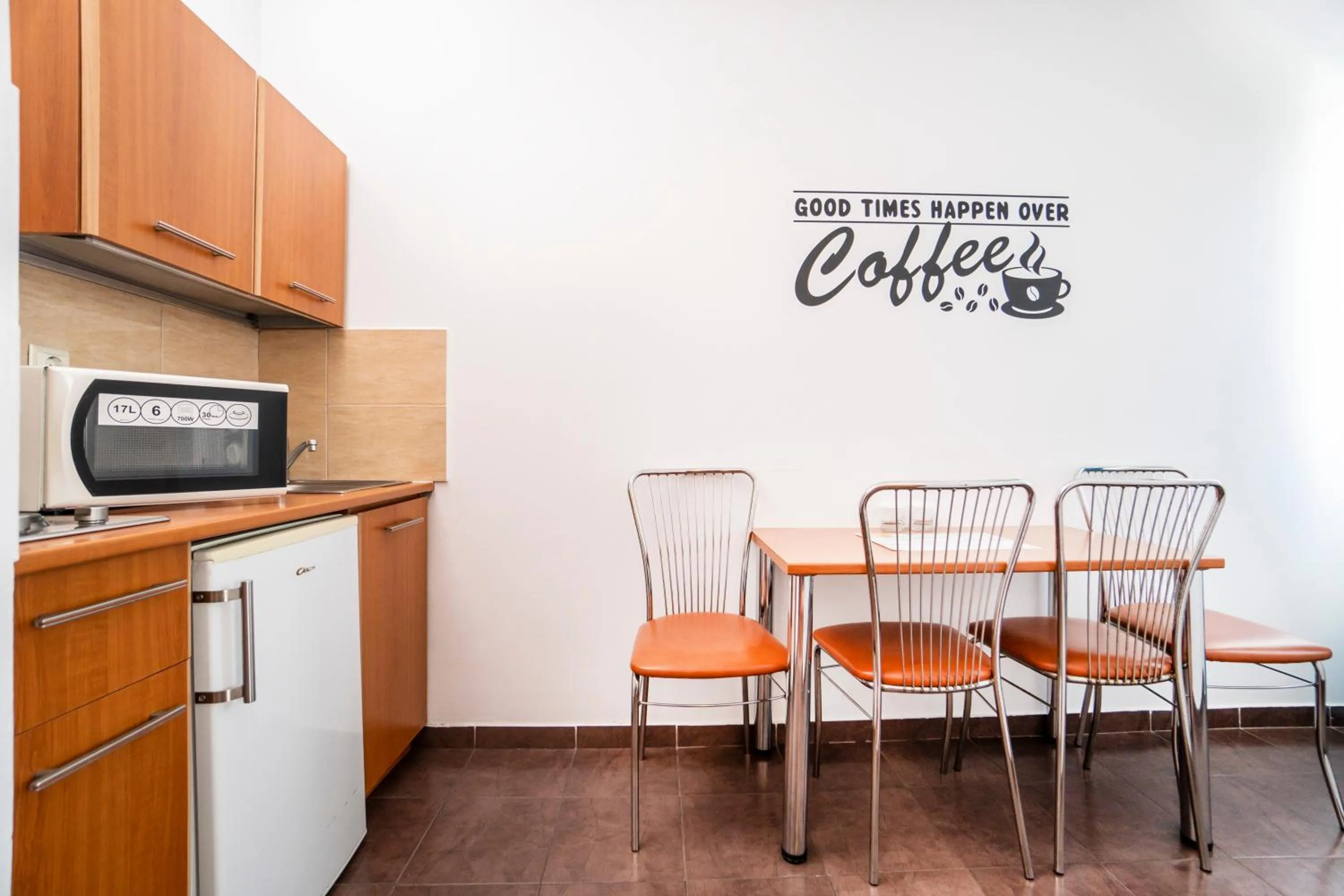 Dining area in West Gate Studios