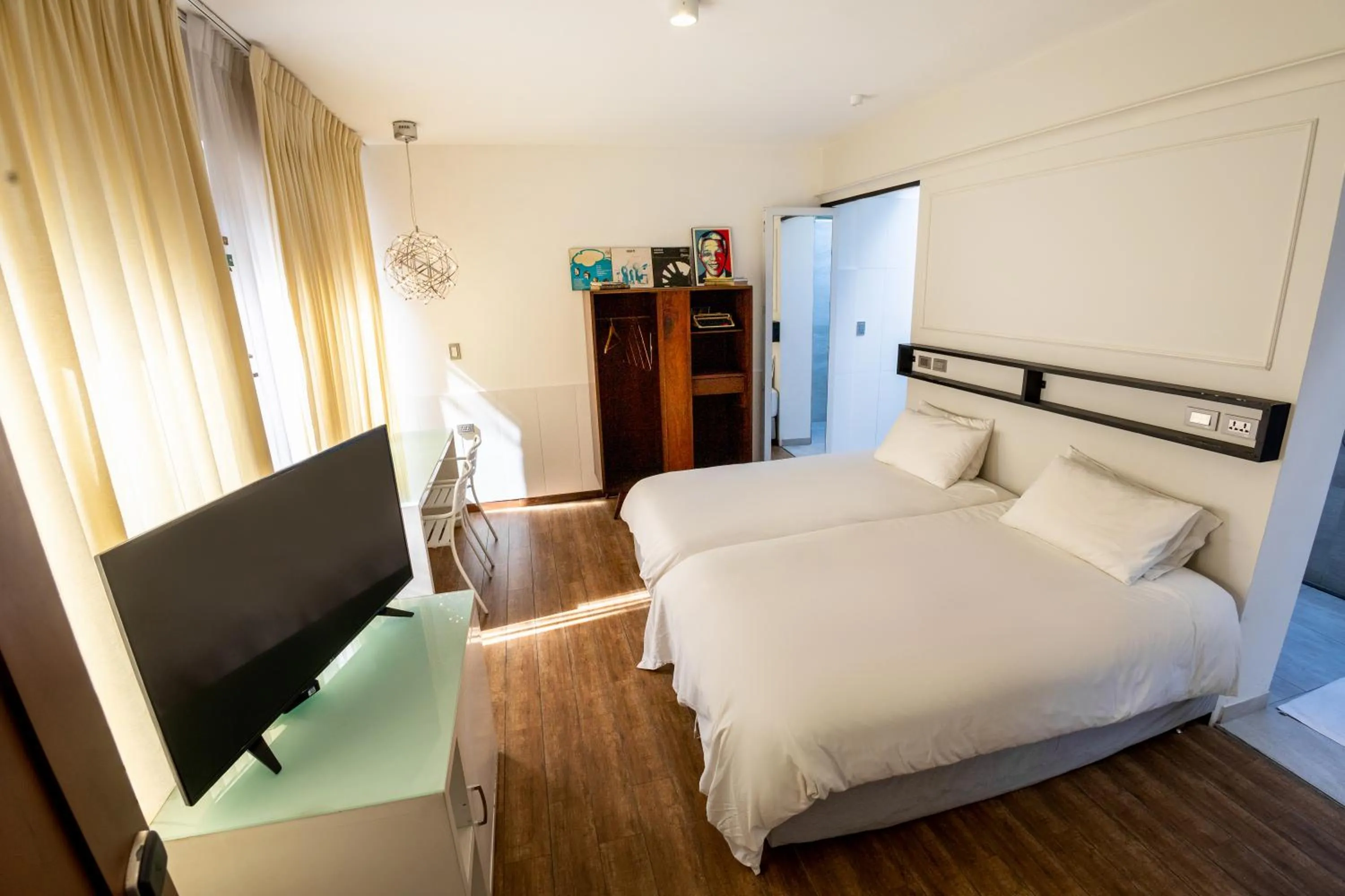 Bedroom, Bed in Cosmopolitano Hotel Boutique