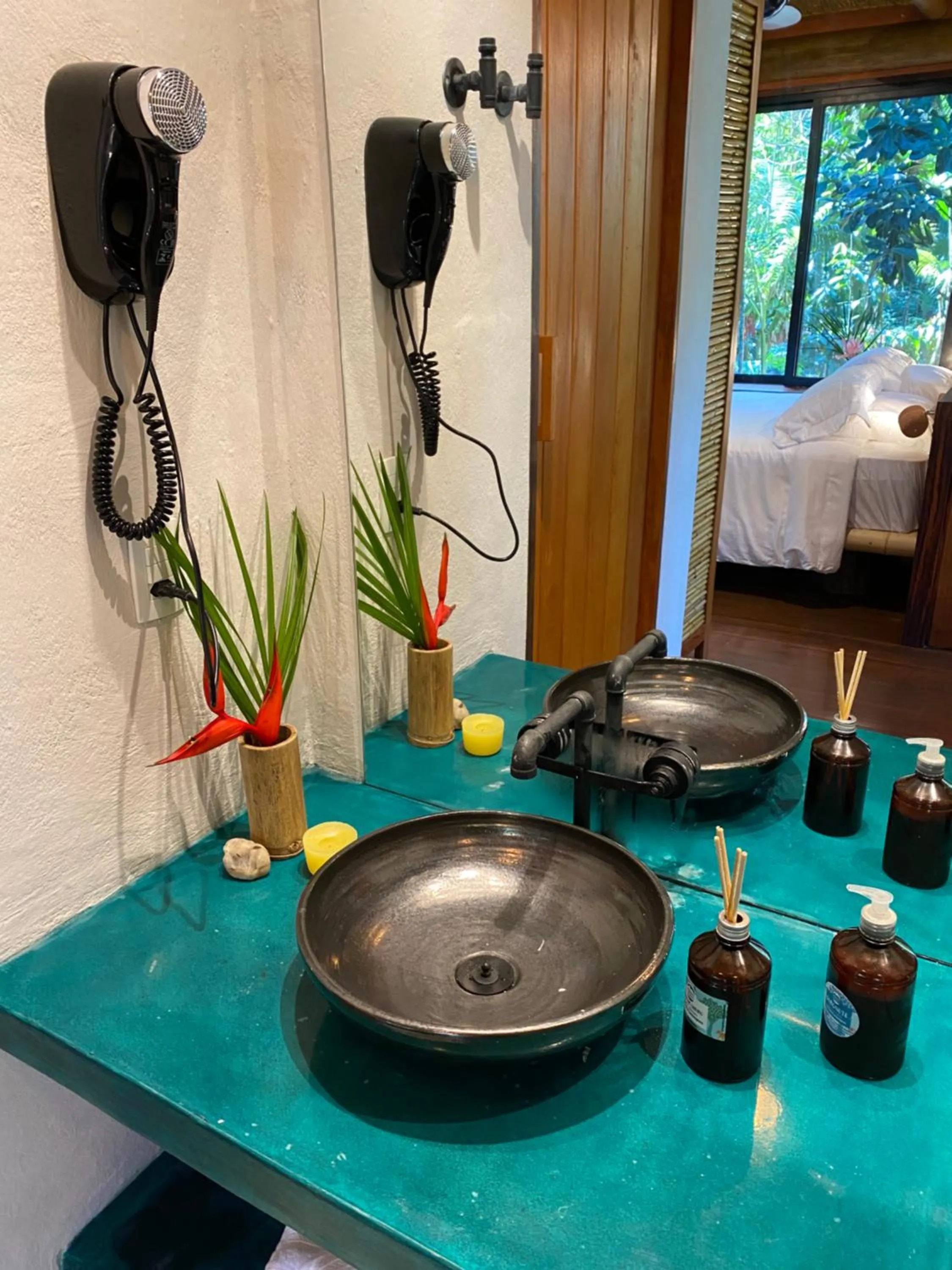 Bathroom in Banana Bamboo Ecolodge