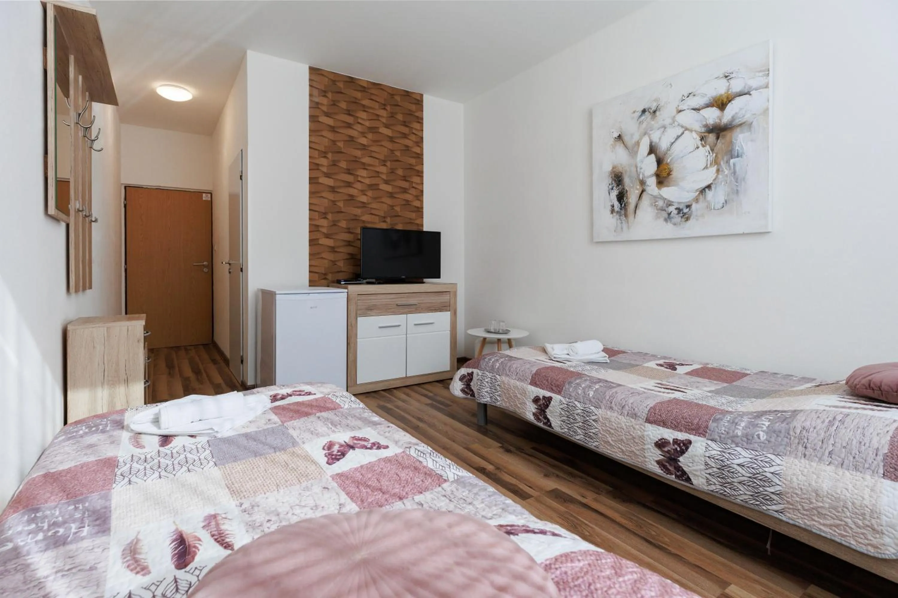 Photo of the whole room, Bed in Agro Complex Apartments