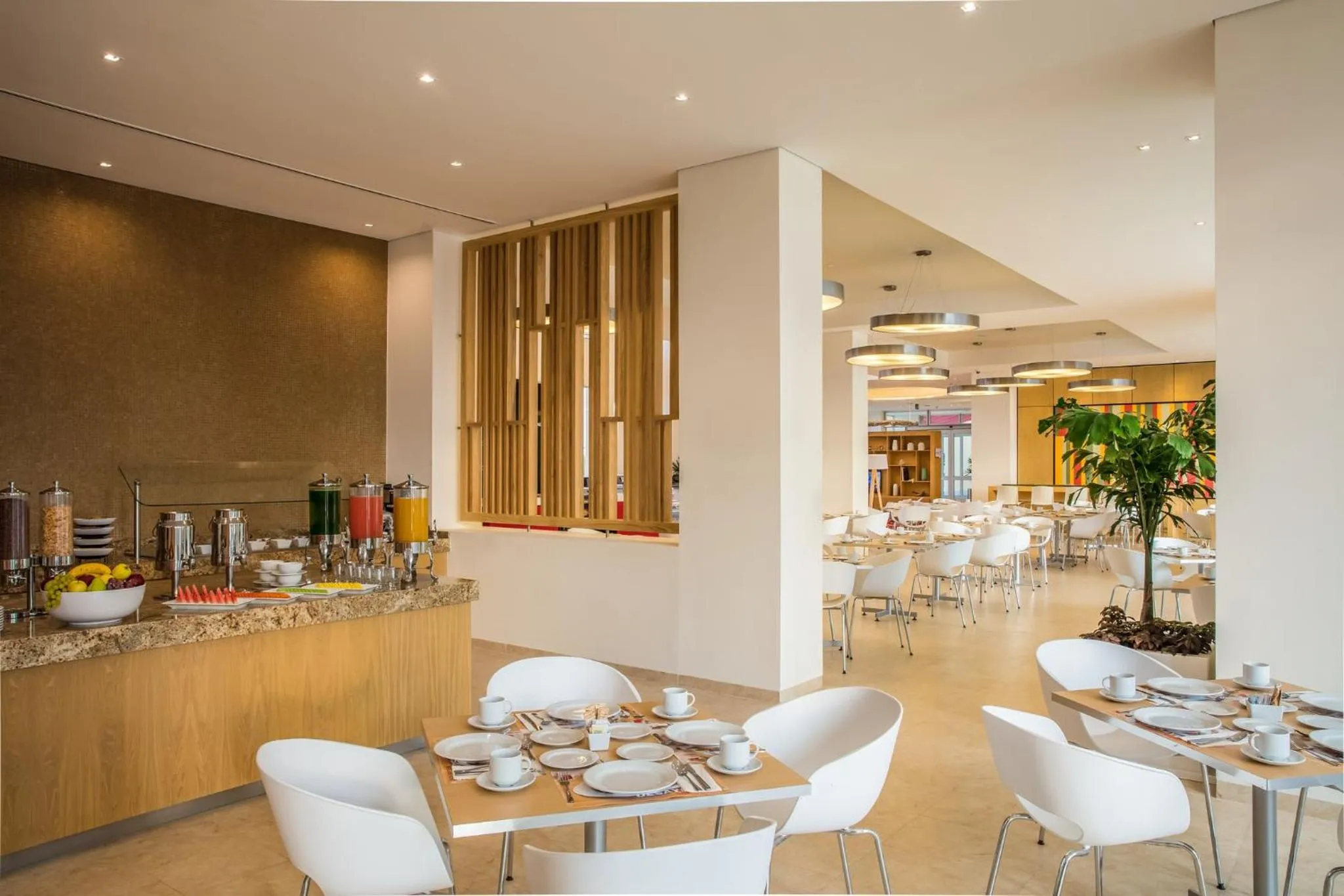 Restaurant/places to eat in Fiesta Inn Silao Puerto Interior