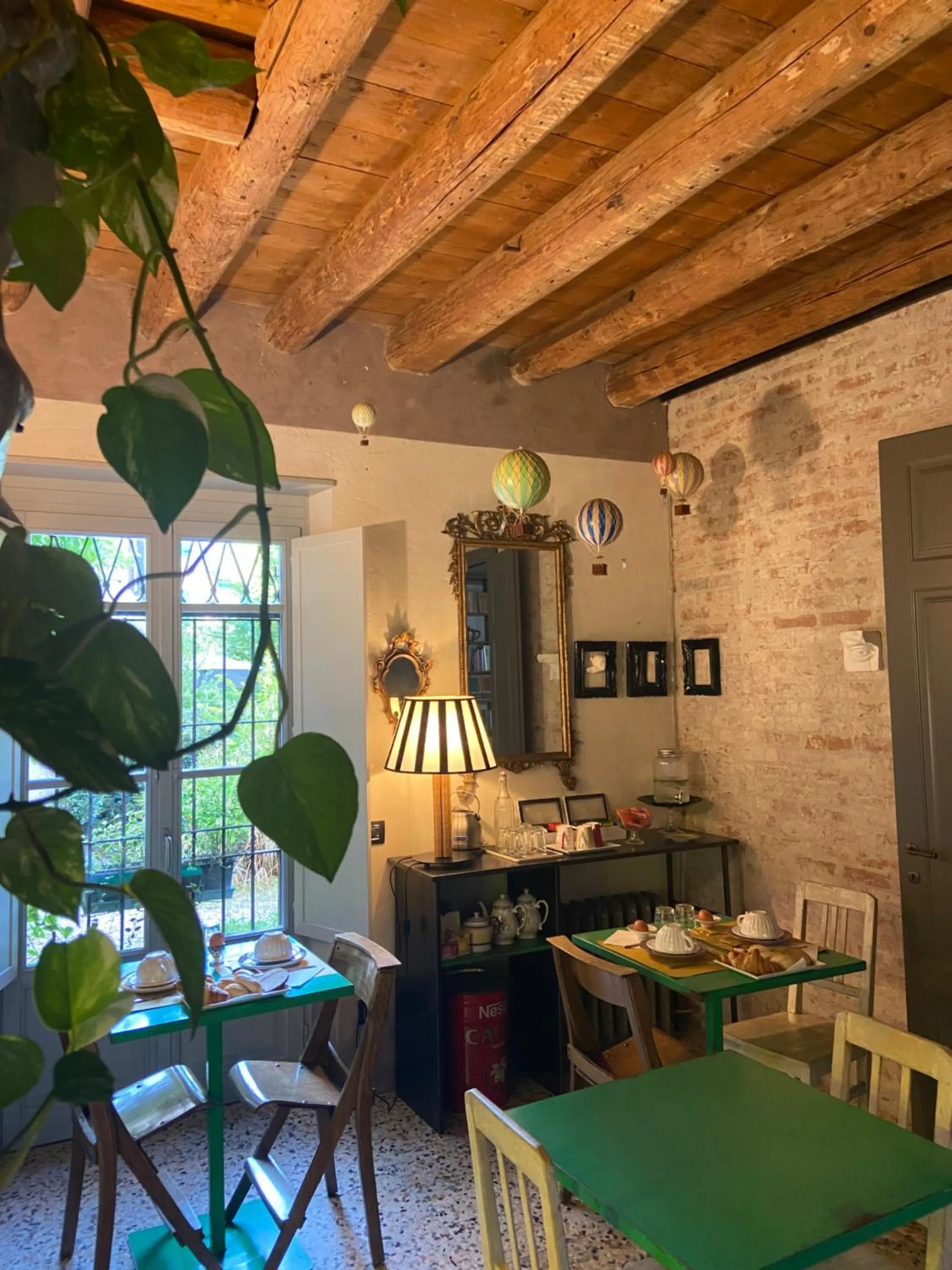 Dining area in B&B Molino2Rosso