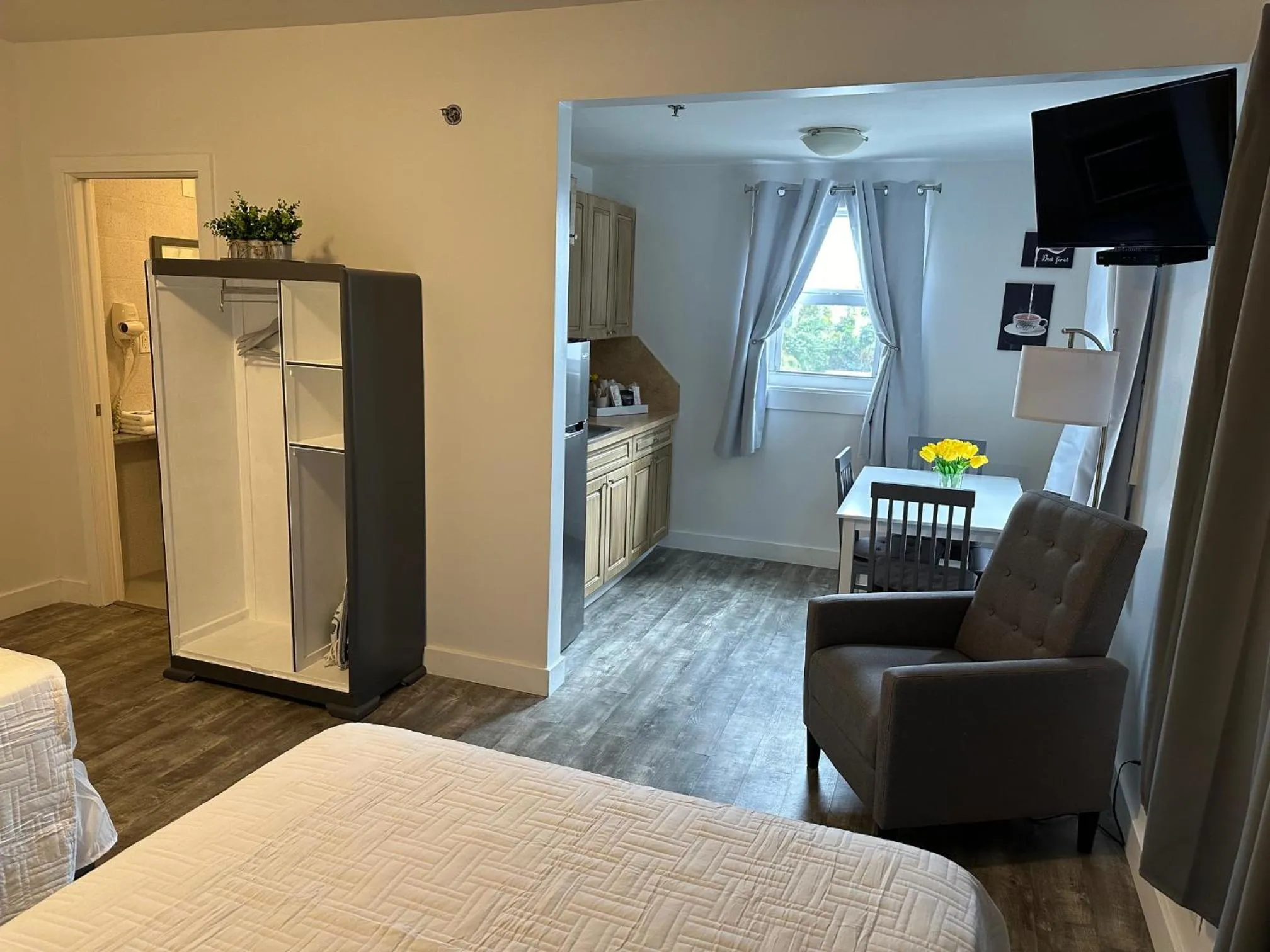 Bed in Hotel Ponce de Leon