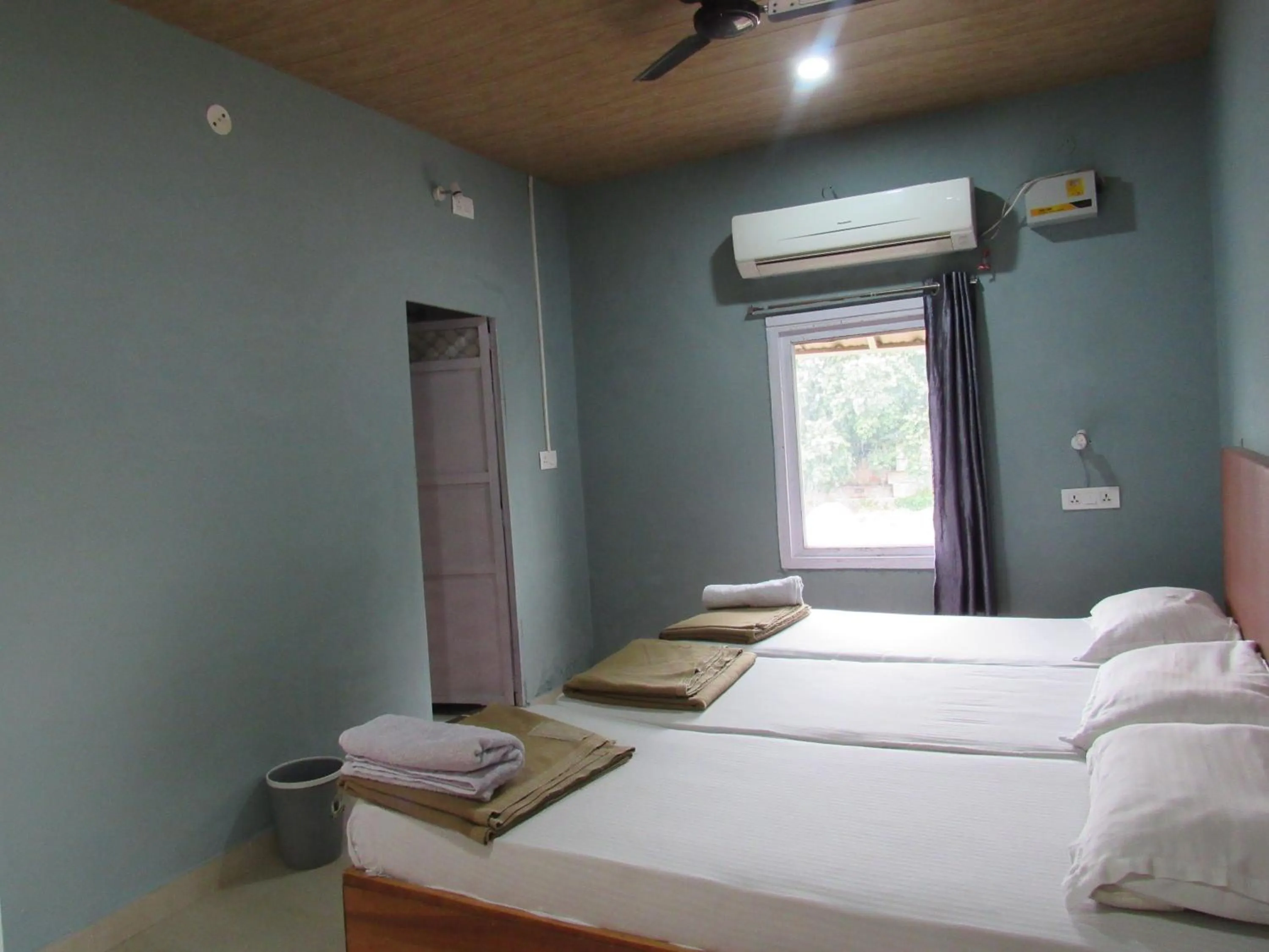 HosteLaVie - Varanasi