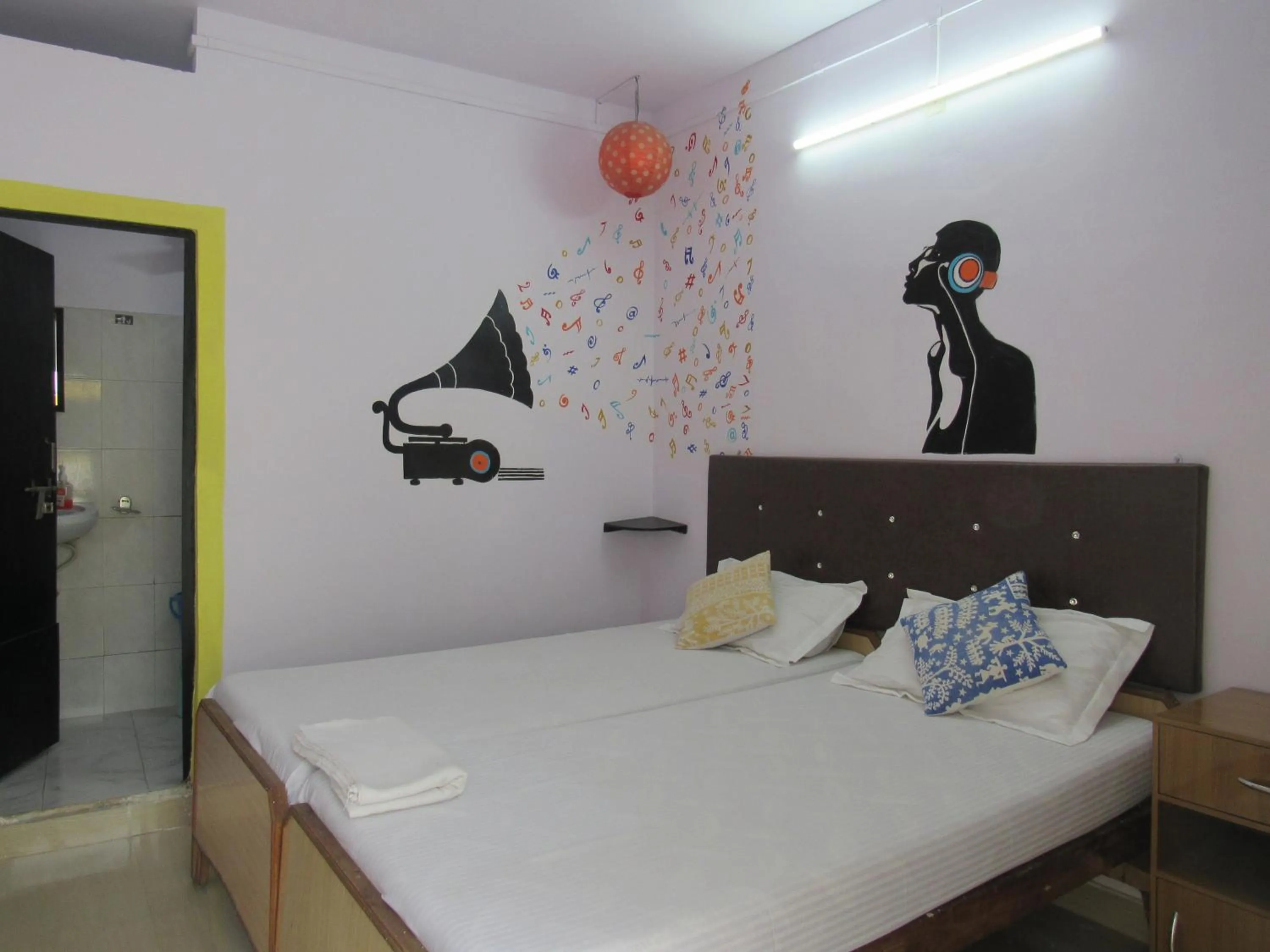 HosteLaVie - Varanasi