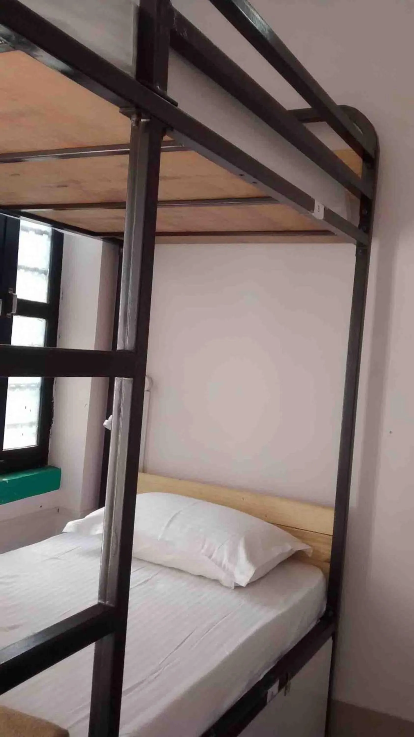 Bunk Bed in HosteLaVie - Varanasi