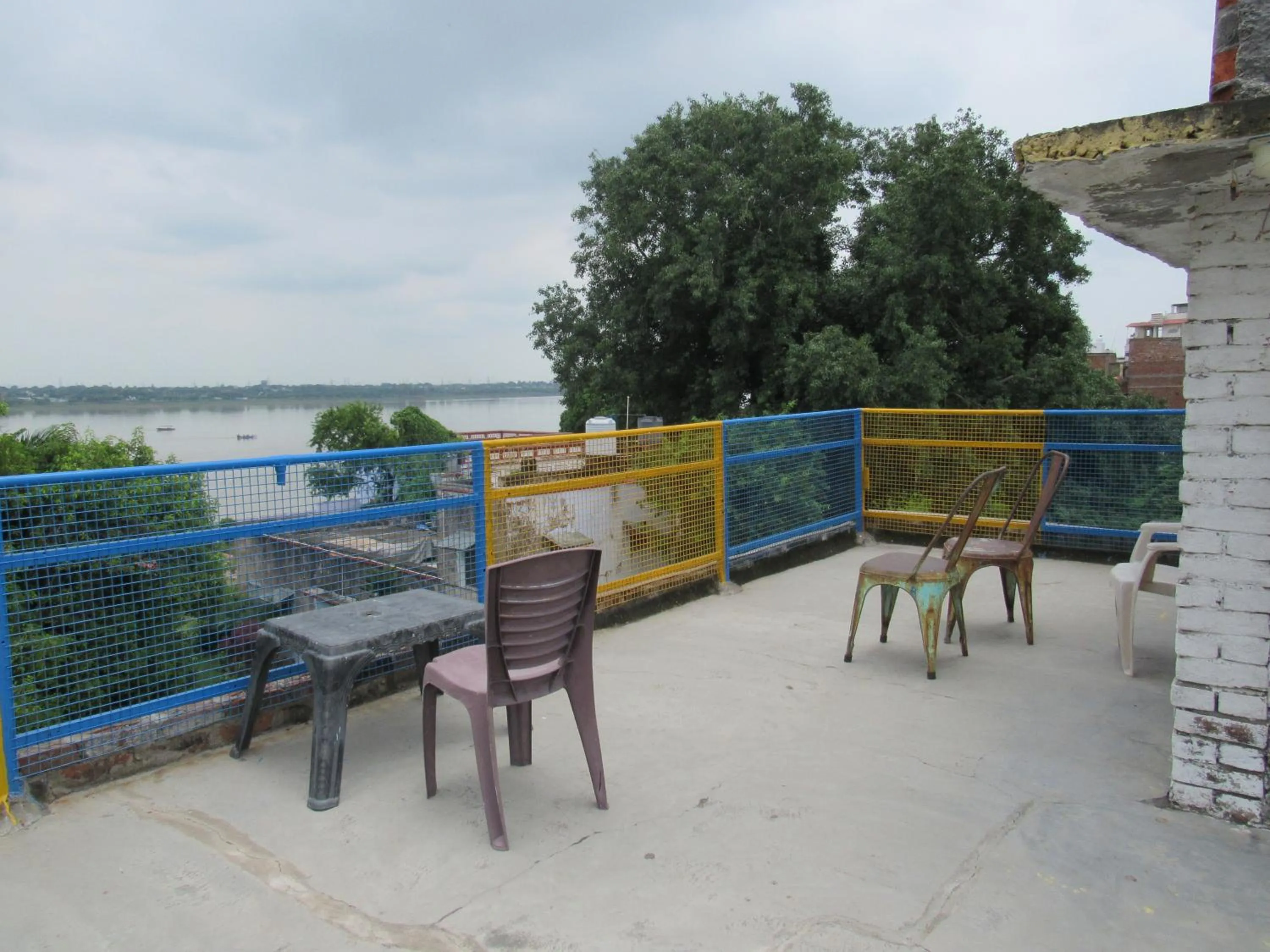 HosteLaVie - Varanasi