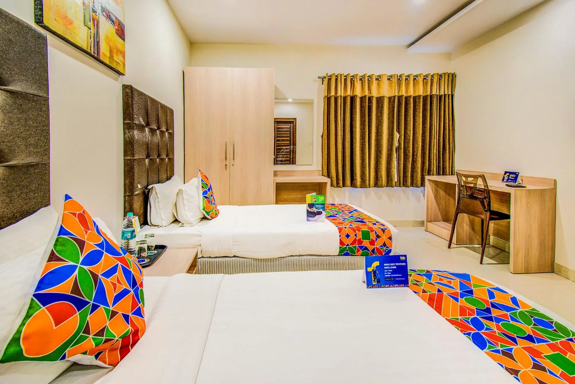 Bed in Fabhotel Pearl City - Nr Jubilee Enclave, Hitech City