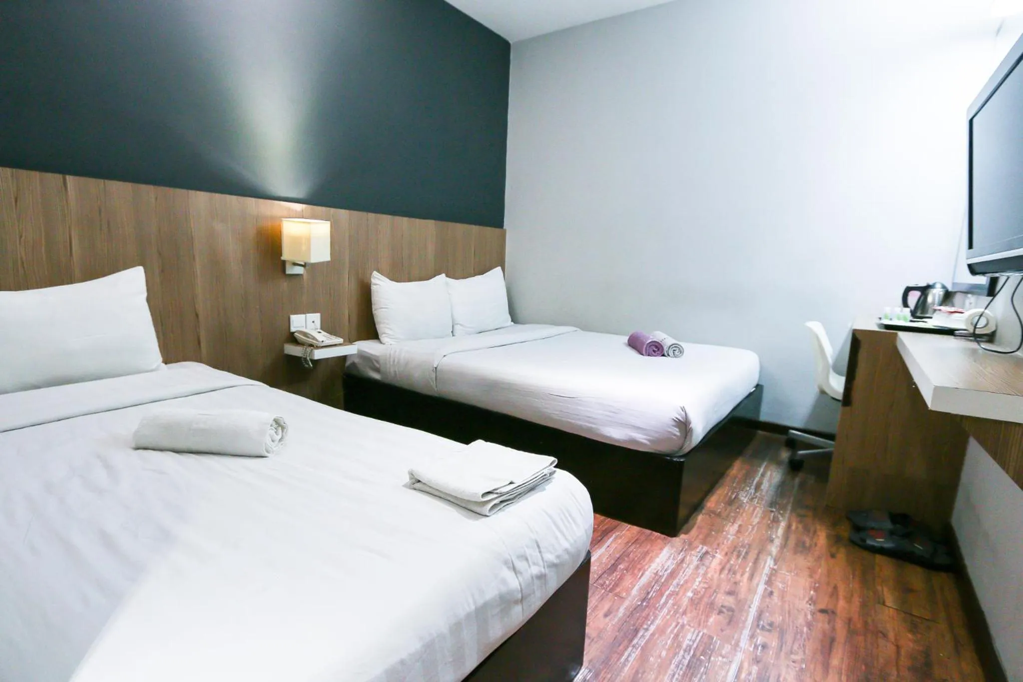 Bed in Hotel 99 Botanik Klang