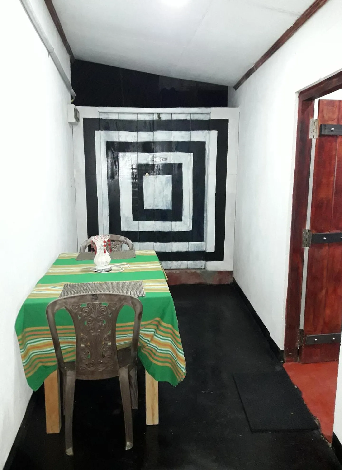 Dining Area in Susee Villa