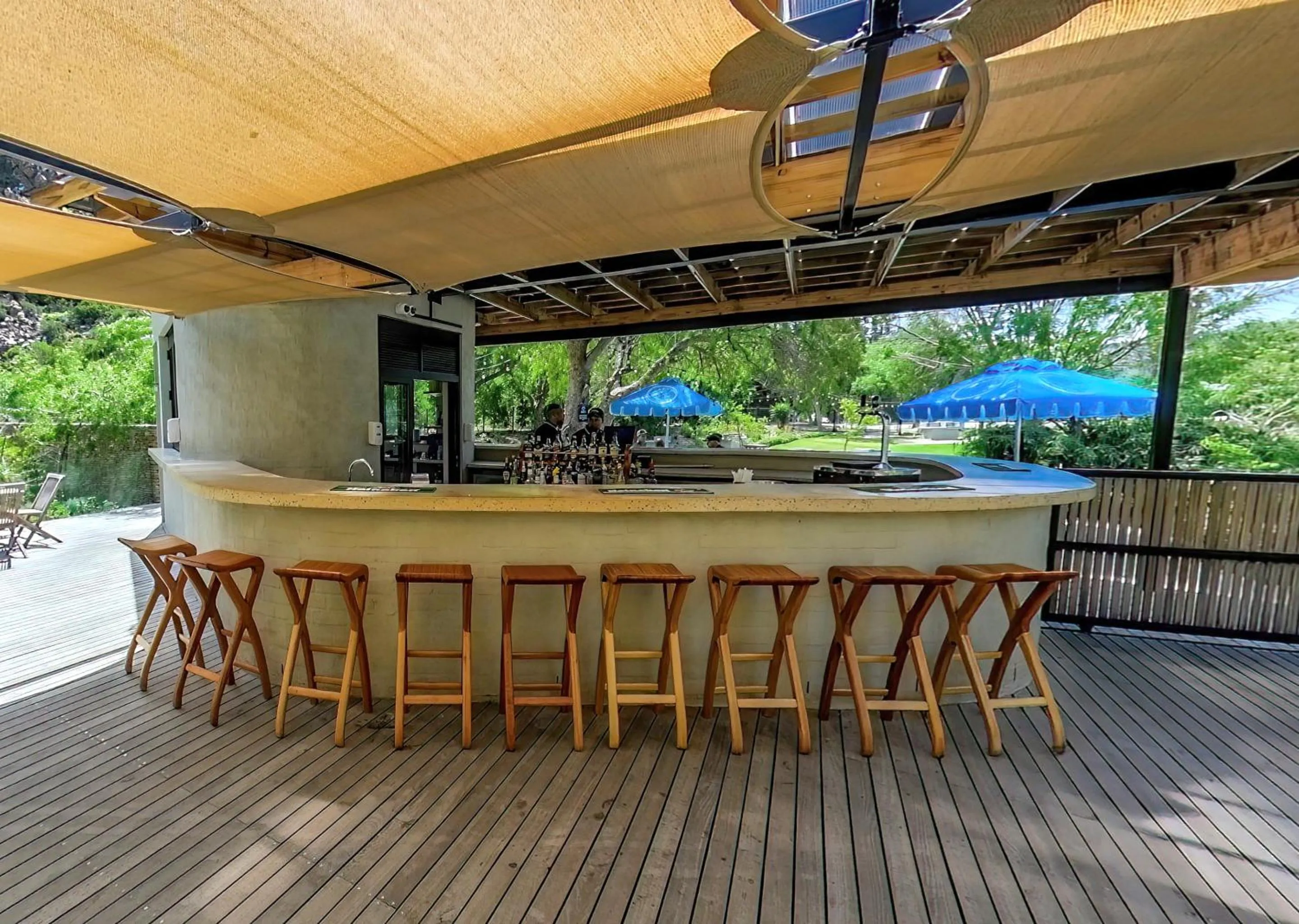 Lounge or bar in Avalon Springs by Dream Resorts