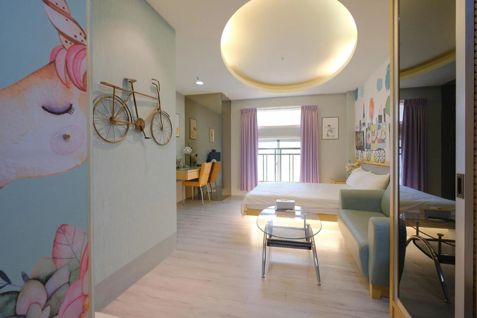 Photo of the whole room, Bed in 85 Asia Hotel