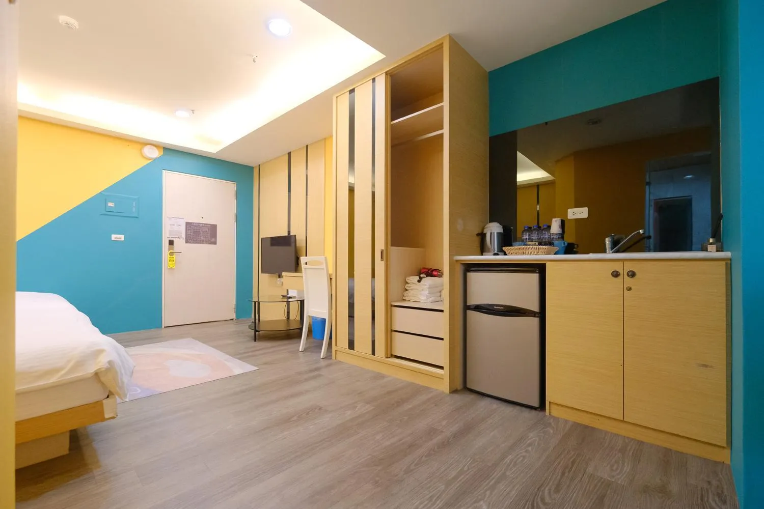 On site, Bed in 85 Asia Hotel