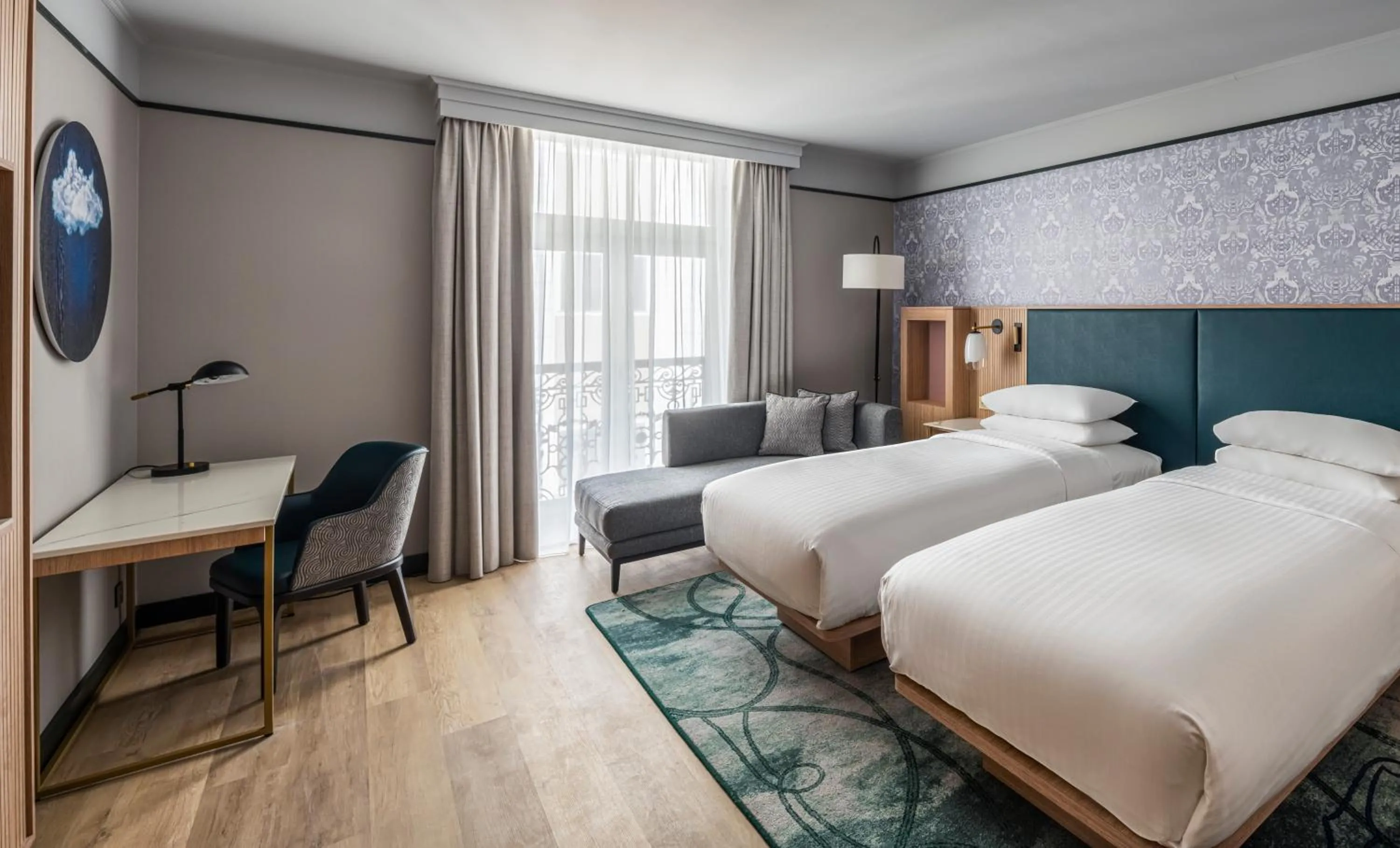 Bed in Brussels Marriott Hotel Grand Place