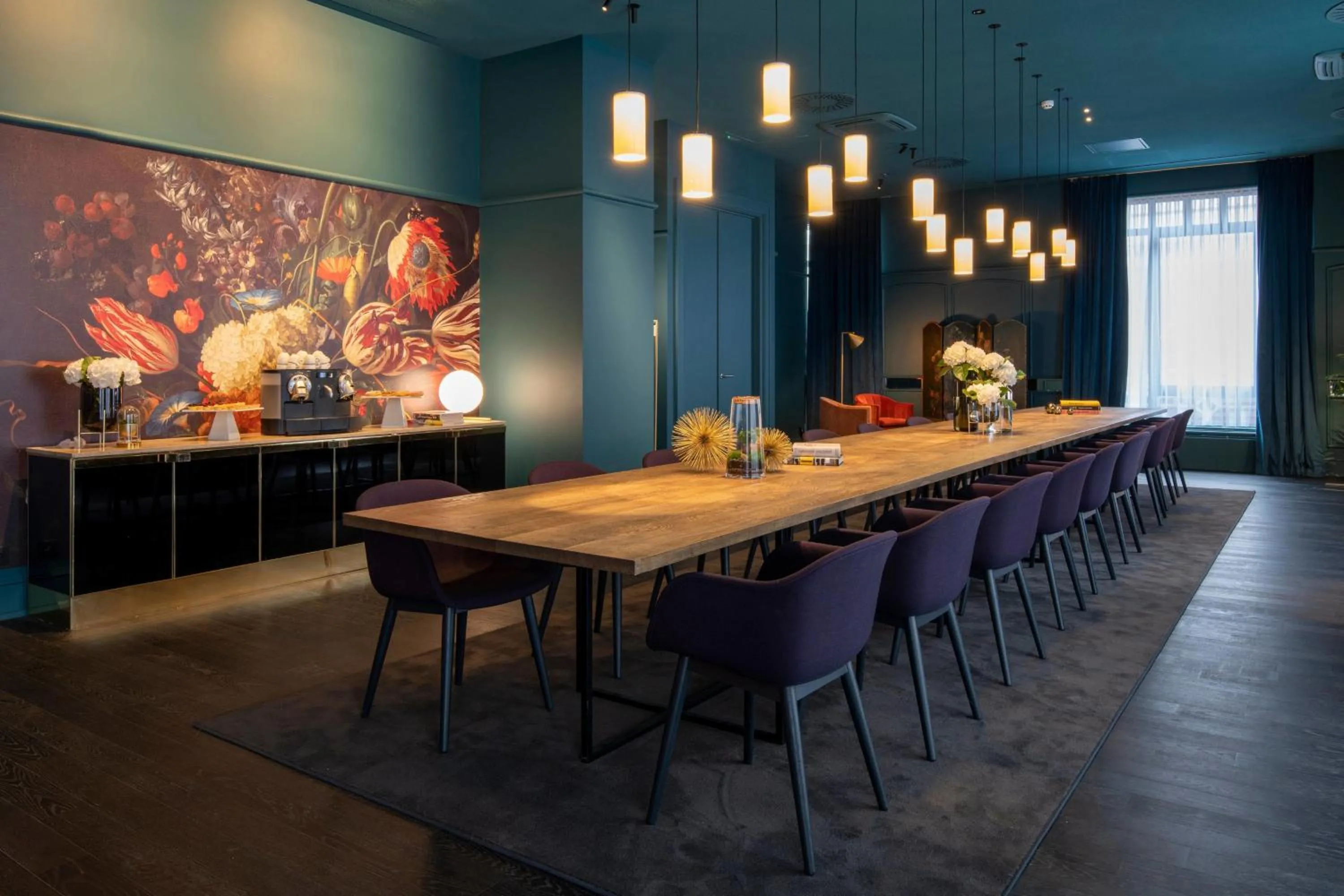 Meeting/conference room in Renaissance Brussels Hotel