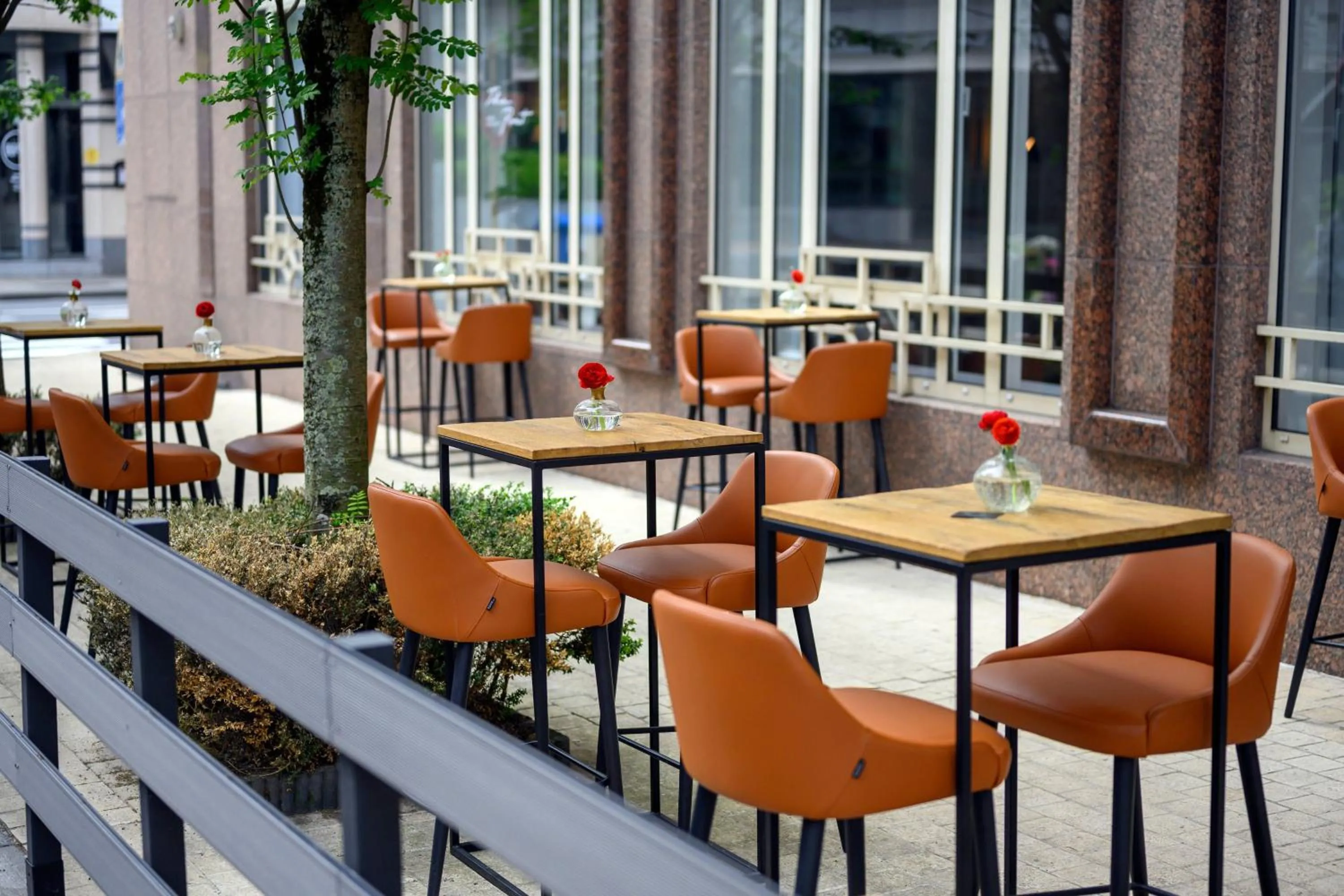 Restaurant/places to eat in Renaissance Brussels Hotel