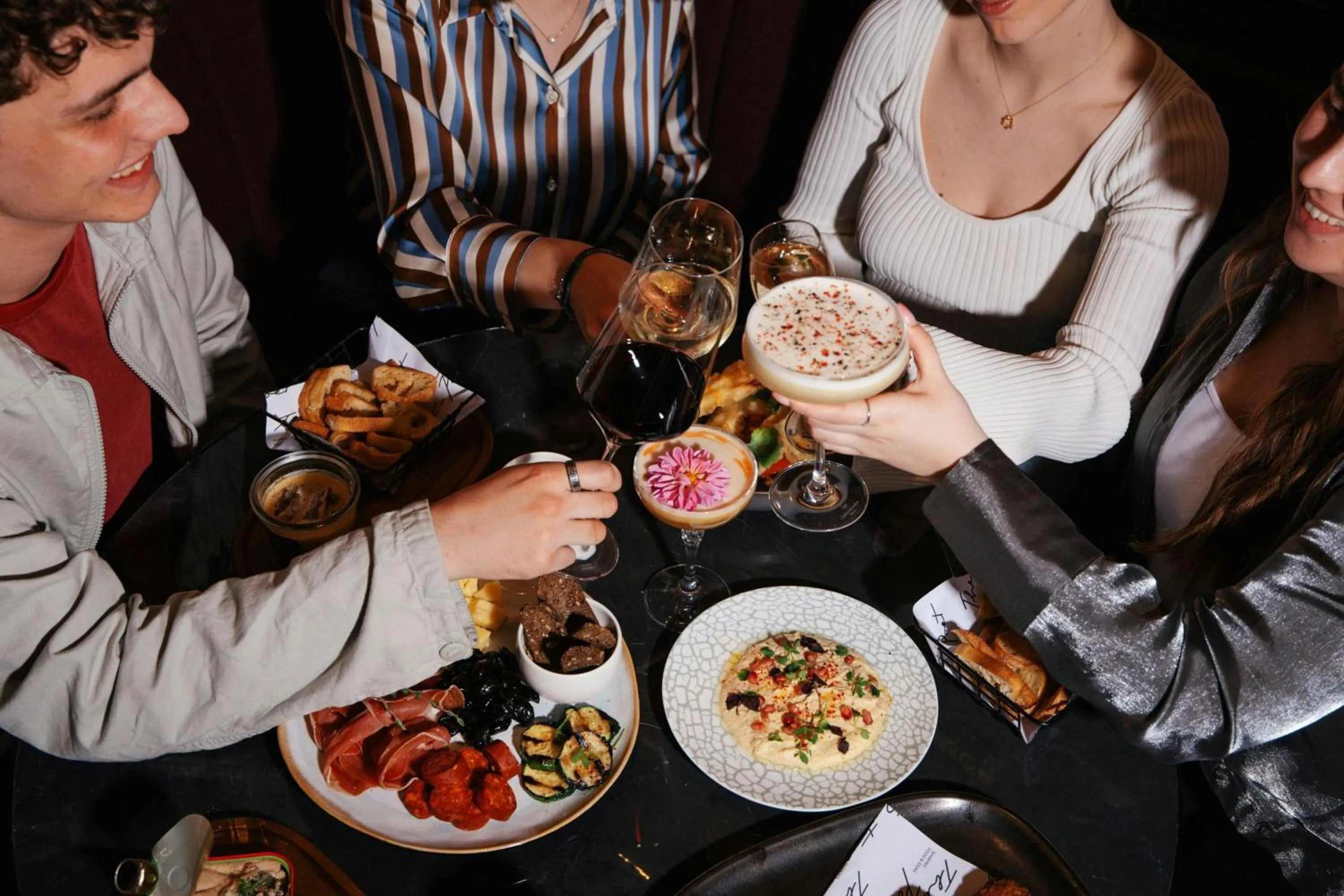 Lounge or bar in Renaissance Brussels Hotel