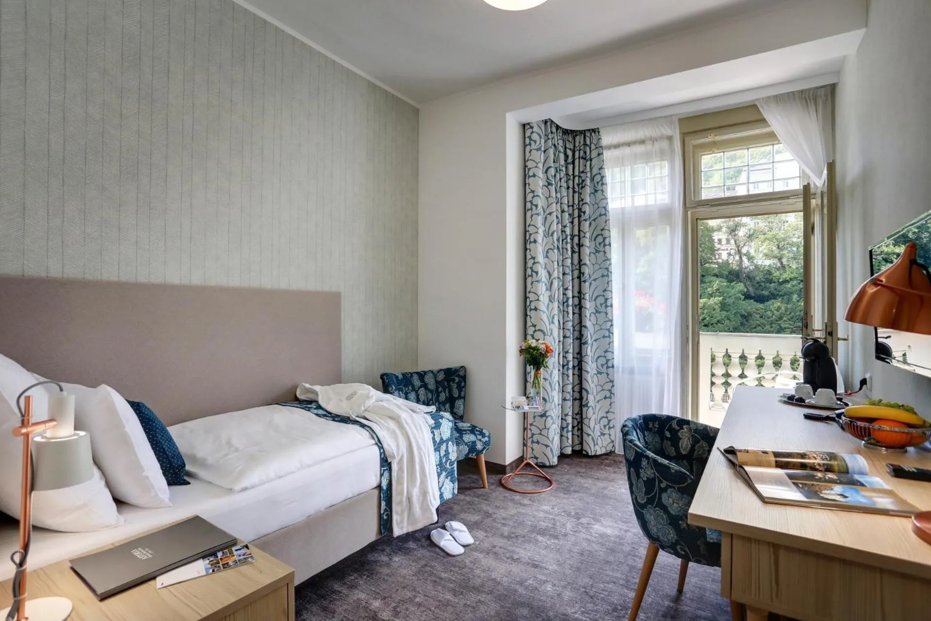 Photo of the whole room, Bed in ASTORIA Hotel & Medical Spa