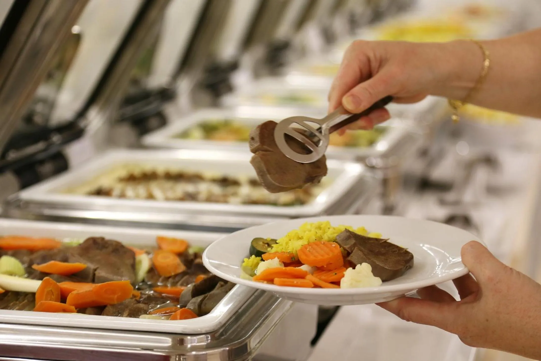 Food and drinks in ASTORIA Hotel & Medical Spa