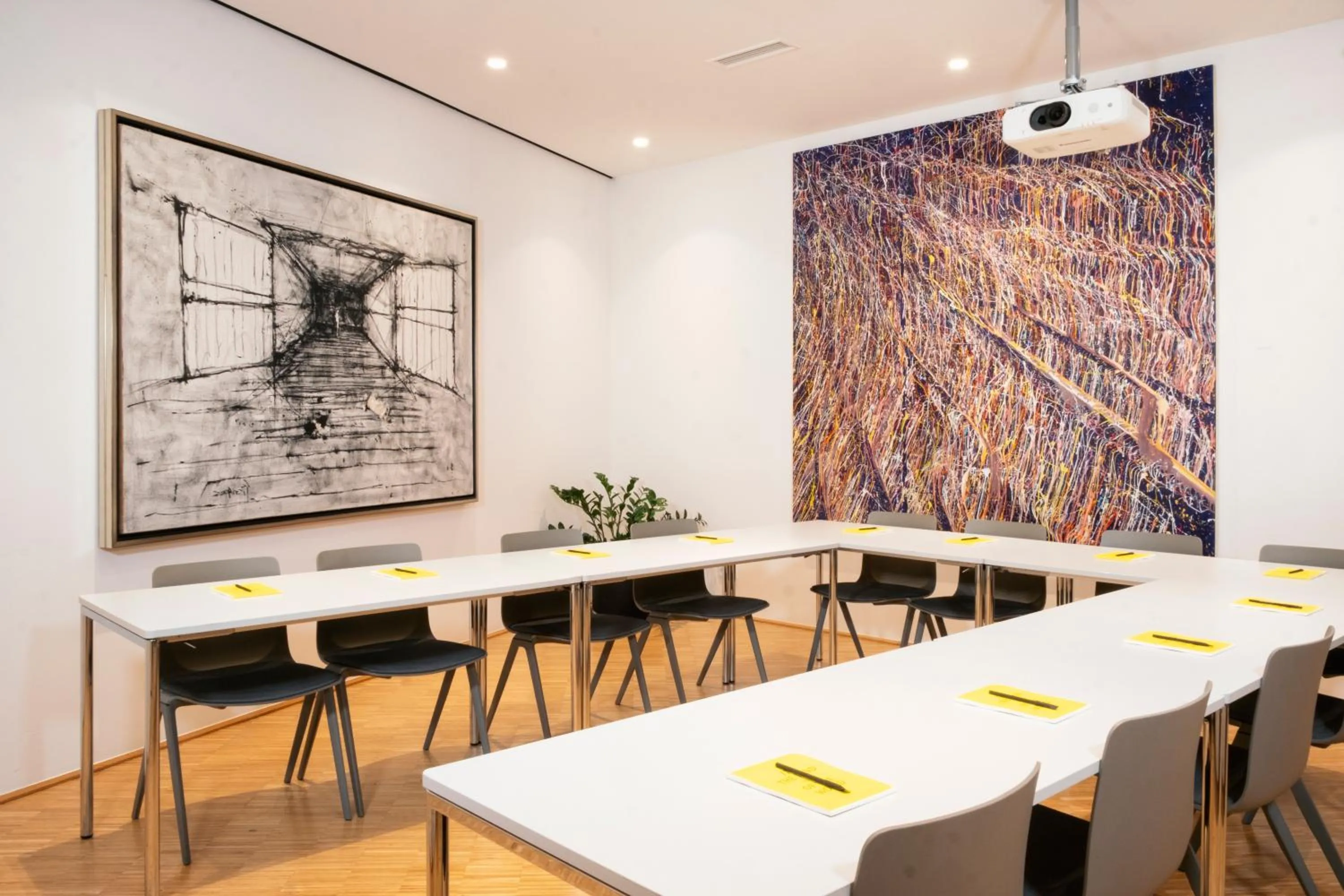 Business facilities in Lendhotel