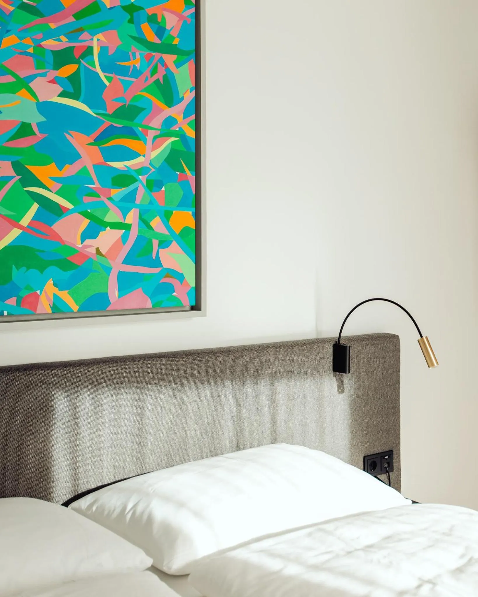 Photo of the whole room, Bed in Lendhotel