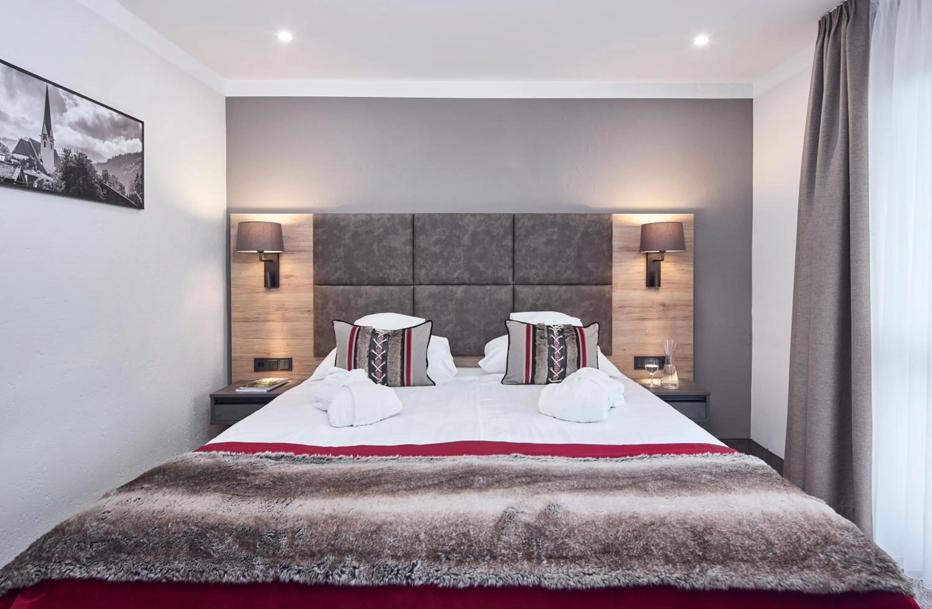 Bedroom in Hotel Alpenhof