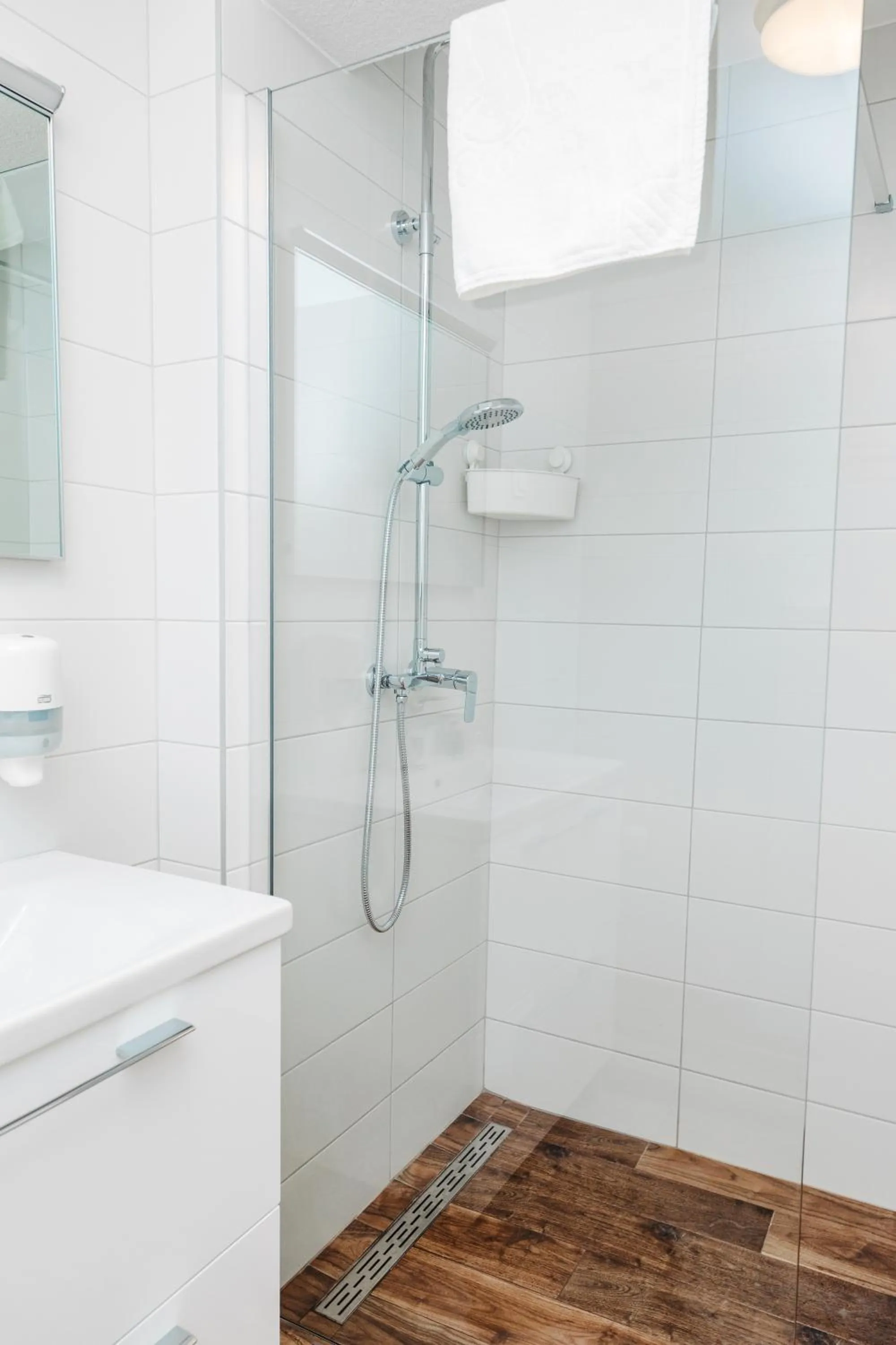 Shower in Villa Diana