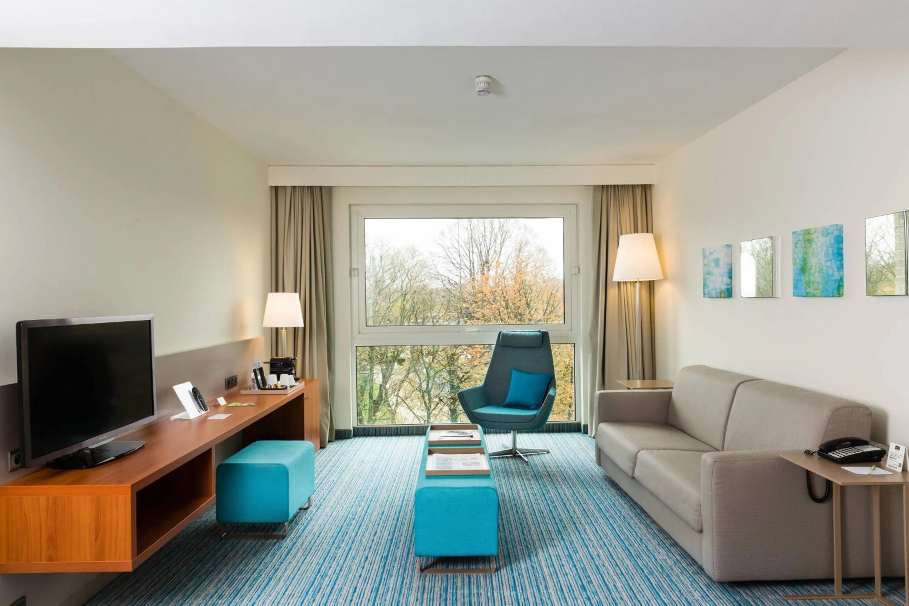 Living room in Courtyard By Marriott Brussels