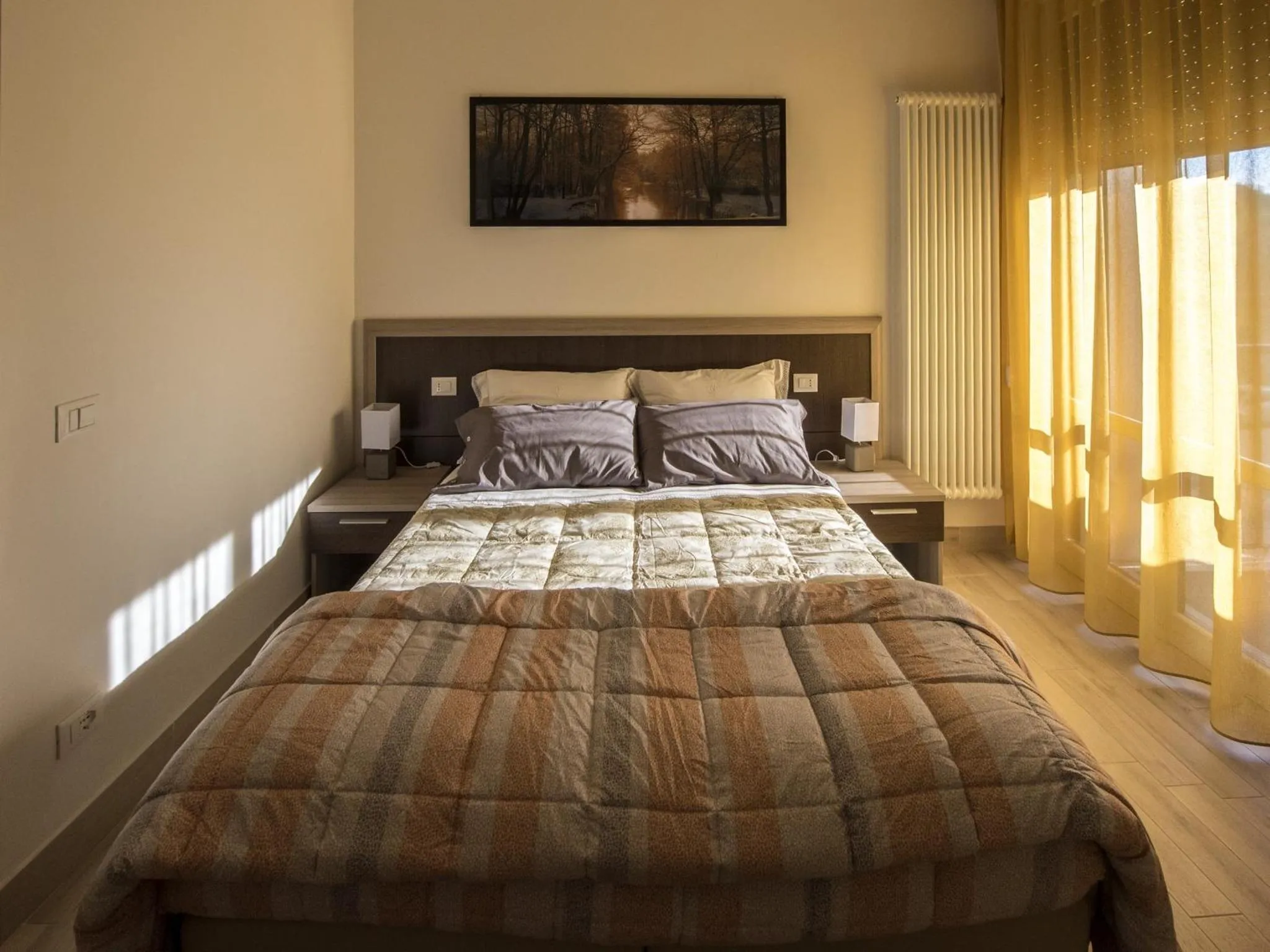 Shower, Bed in Affittacamere Le Quattro Stagioni