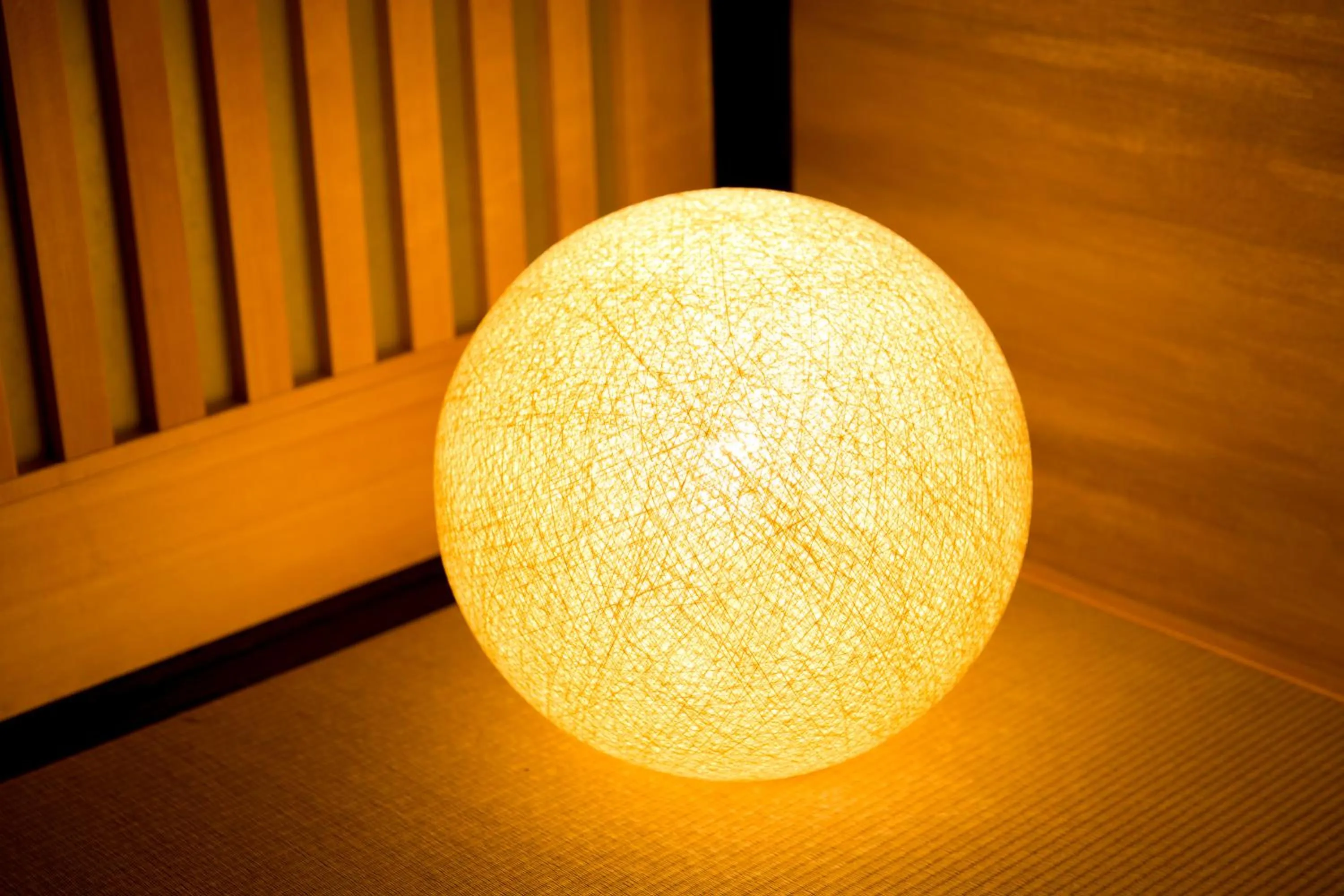 Decorative detail in Hosta Toji San