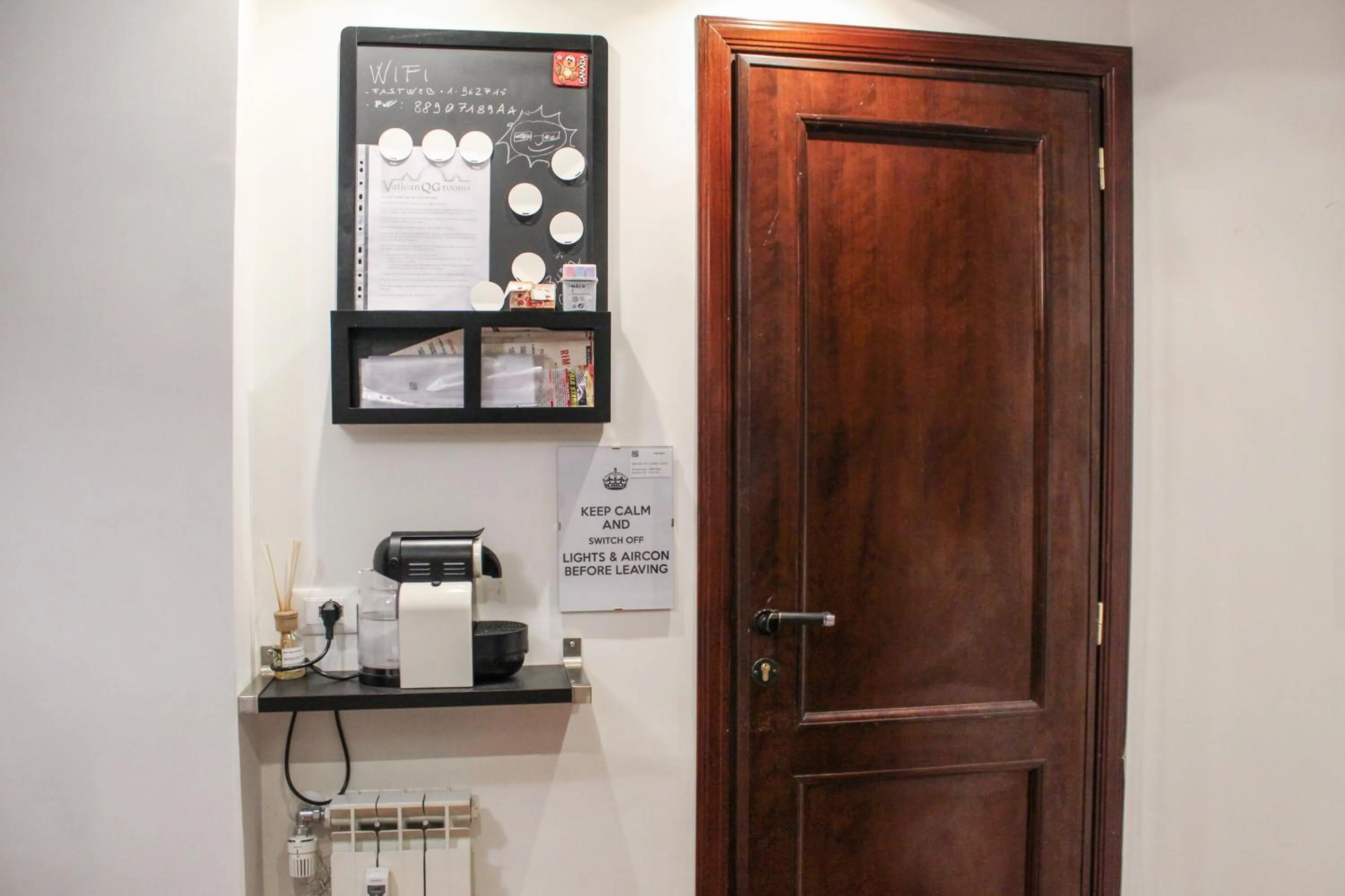 Lobby or reception in Vatican QG Rooms