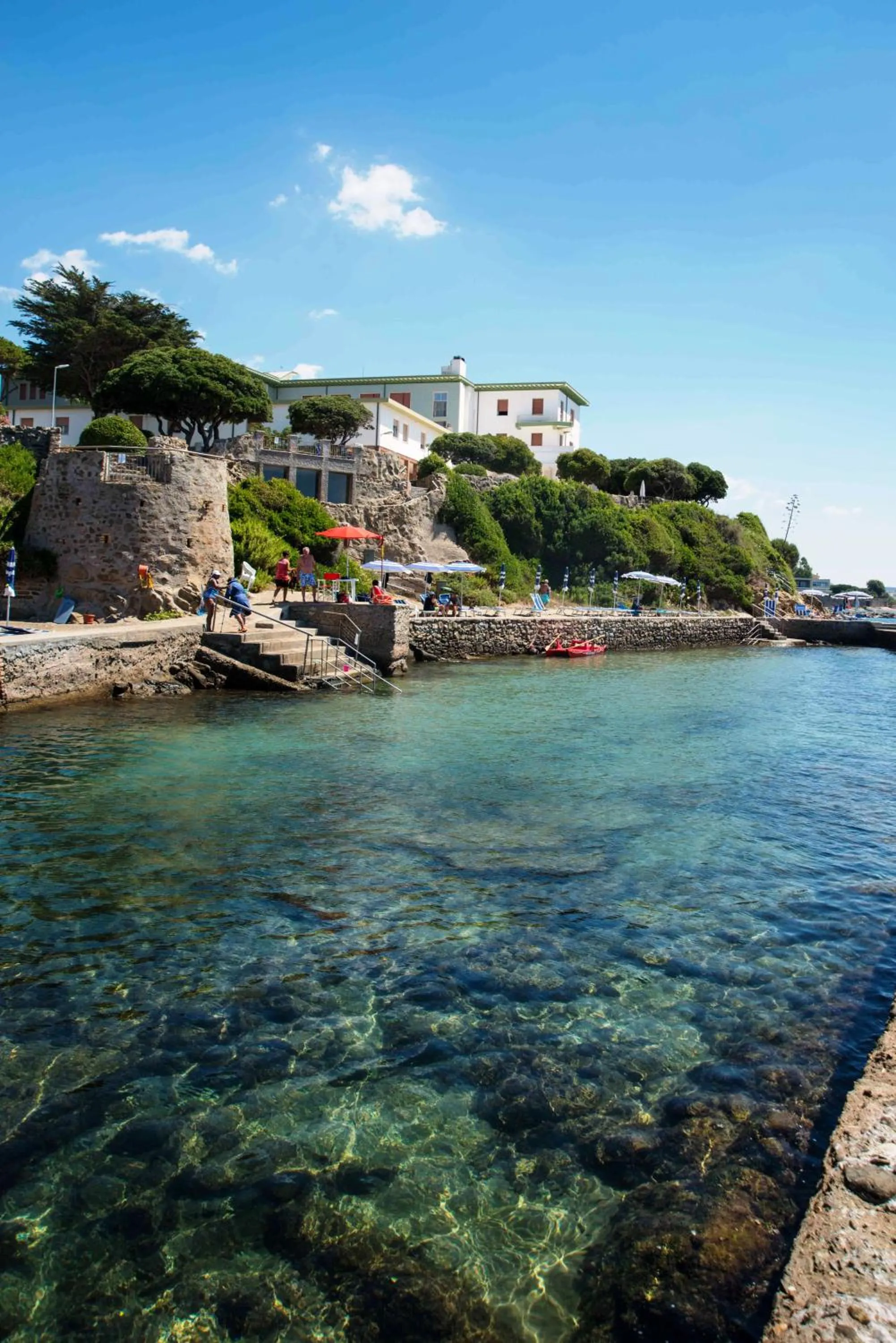 Swimming pool in Villa MG Hotel