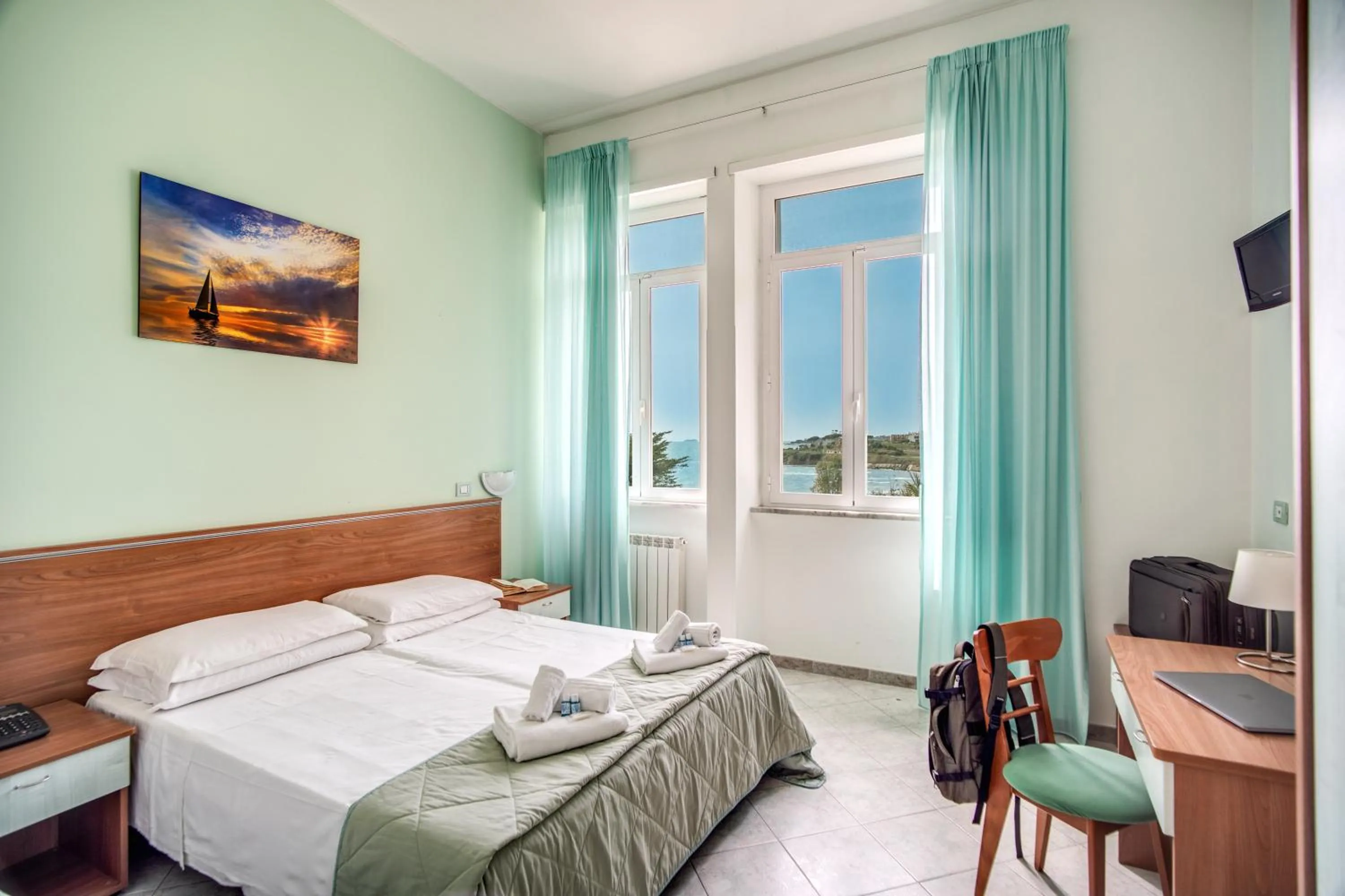 Bedroom, Bed in Villa MG Hotel