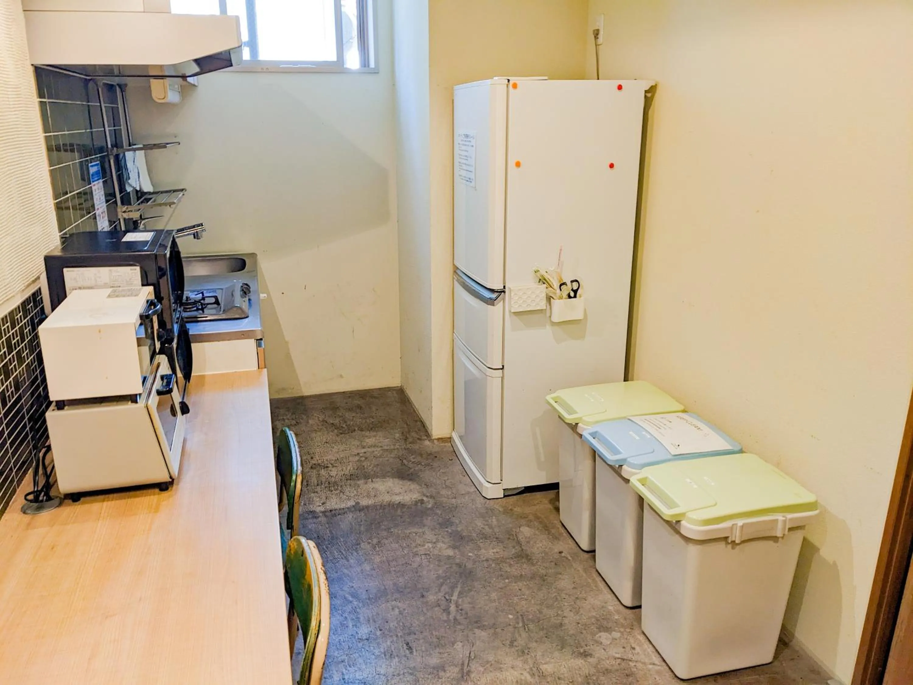 Kitchen or kitchenette in Hostel JIN