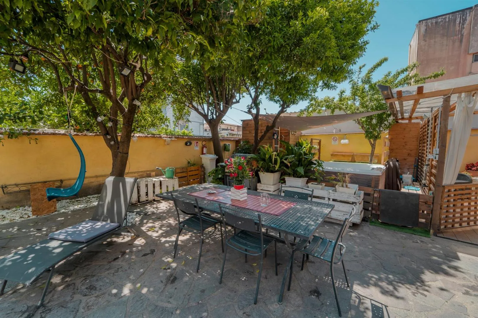 Patio in Domus Vesuvia