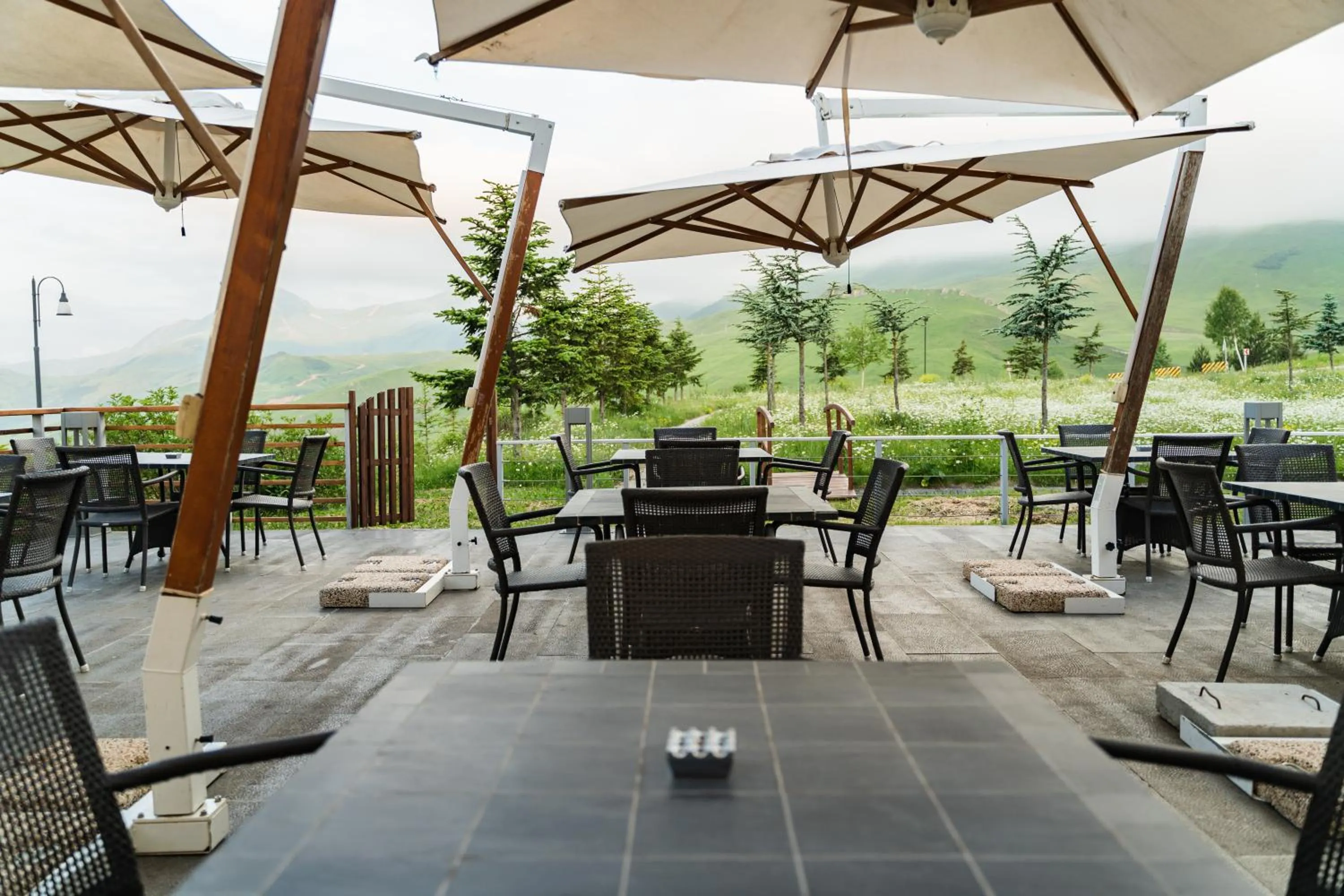 Restaurant/places to eat in Gaya Residences